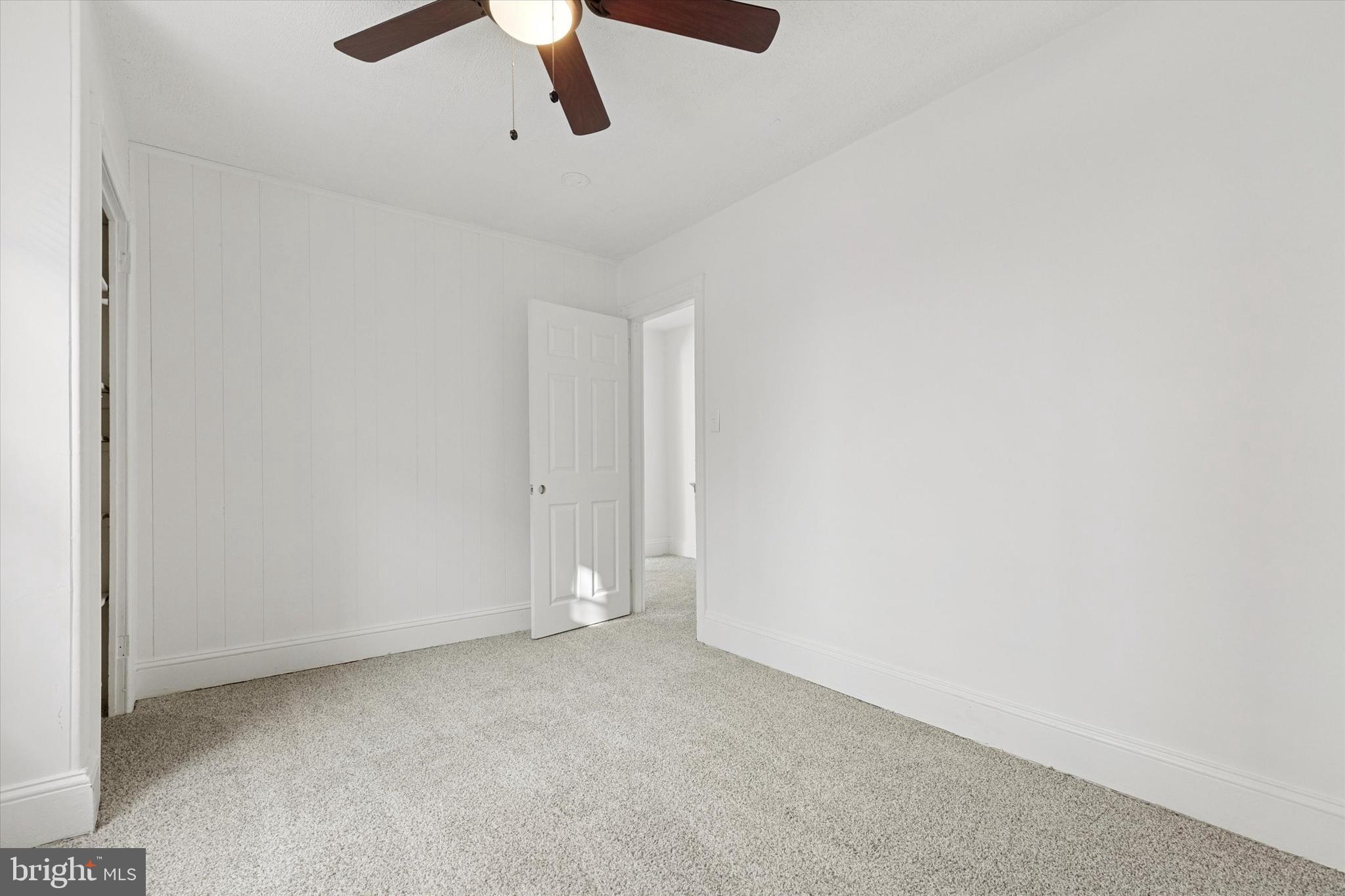 CHAPEL HILL MANOR - Residential