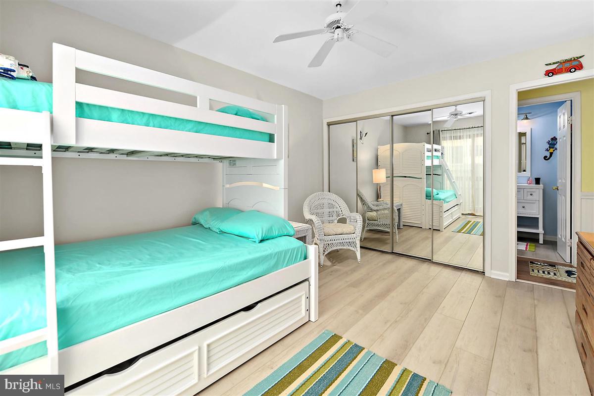 WHISPERING WOODS - Residential