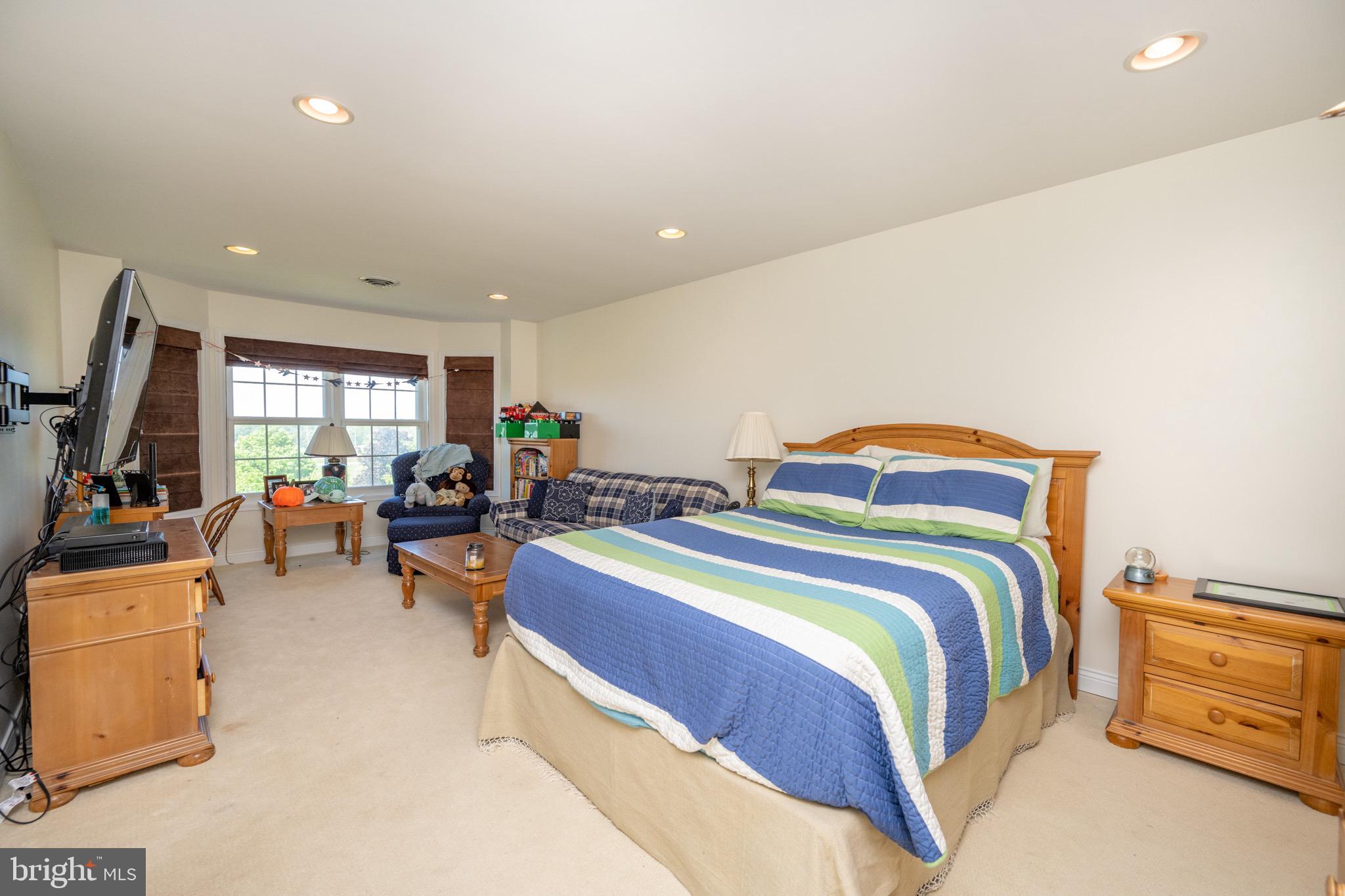 MEADOW LAKE ESTATES - Residential