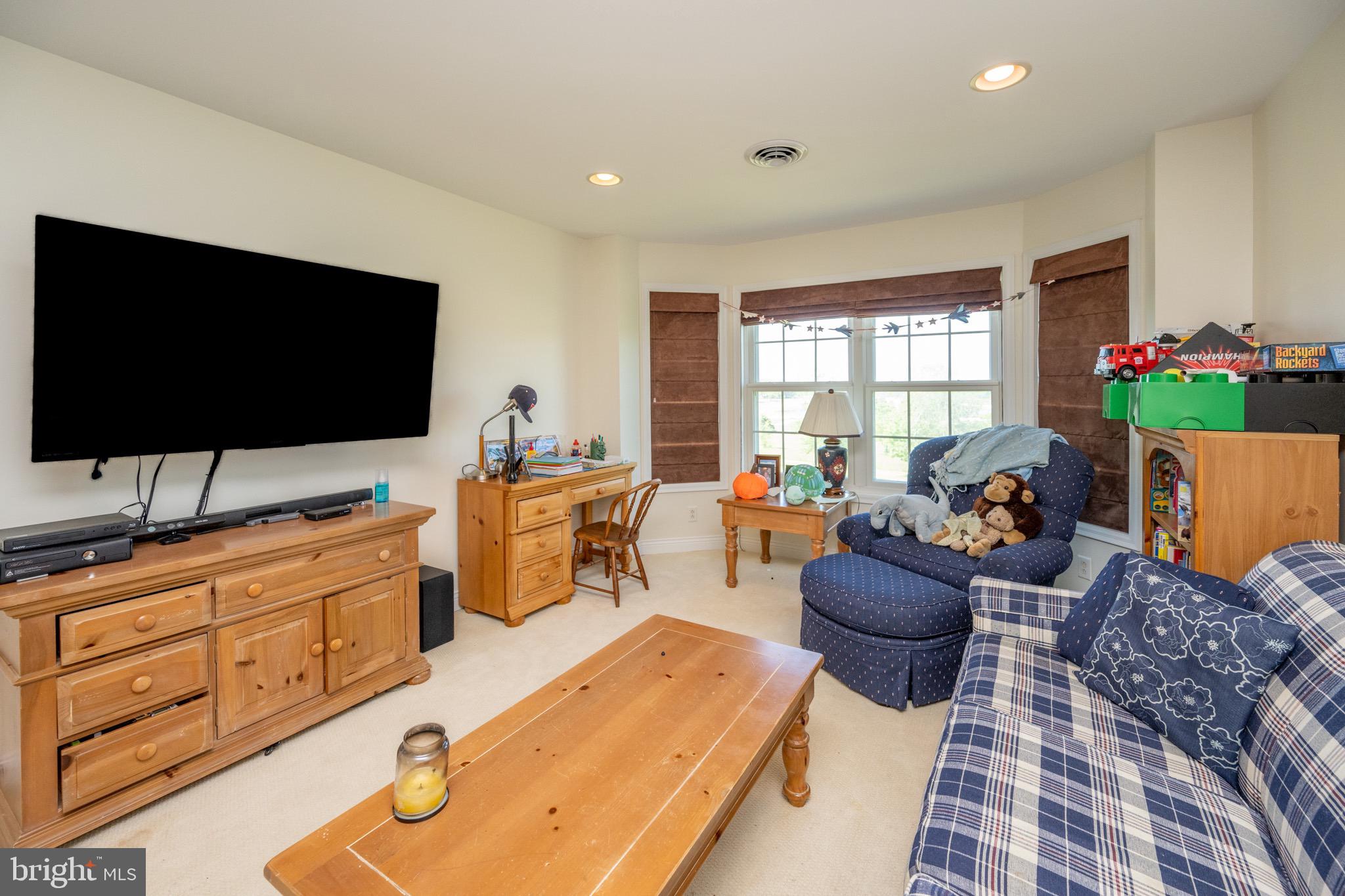 MEADOW LAKE ESTATES - Residential