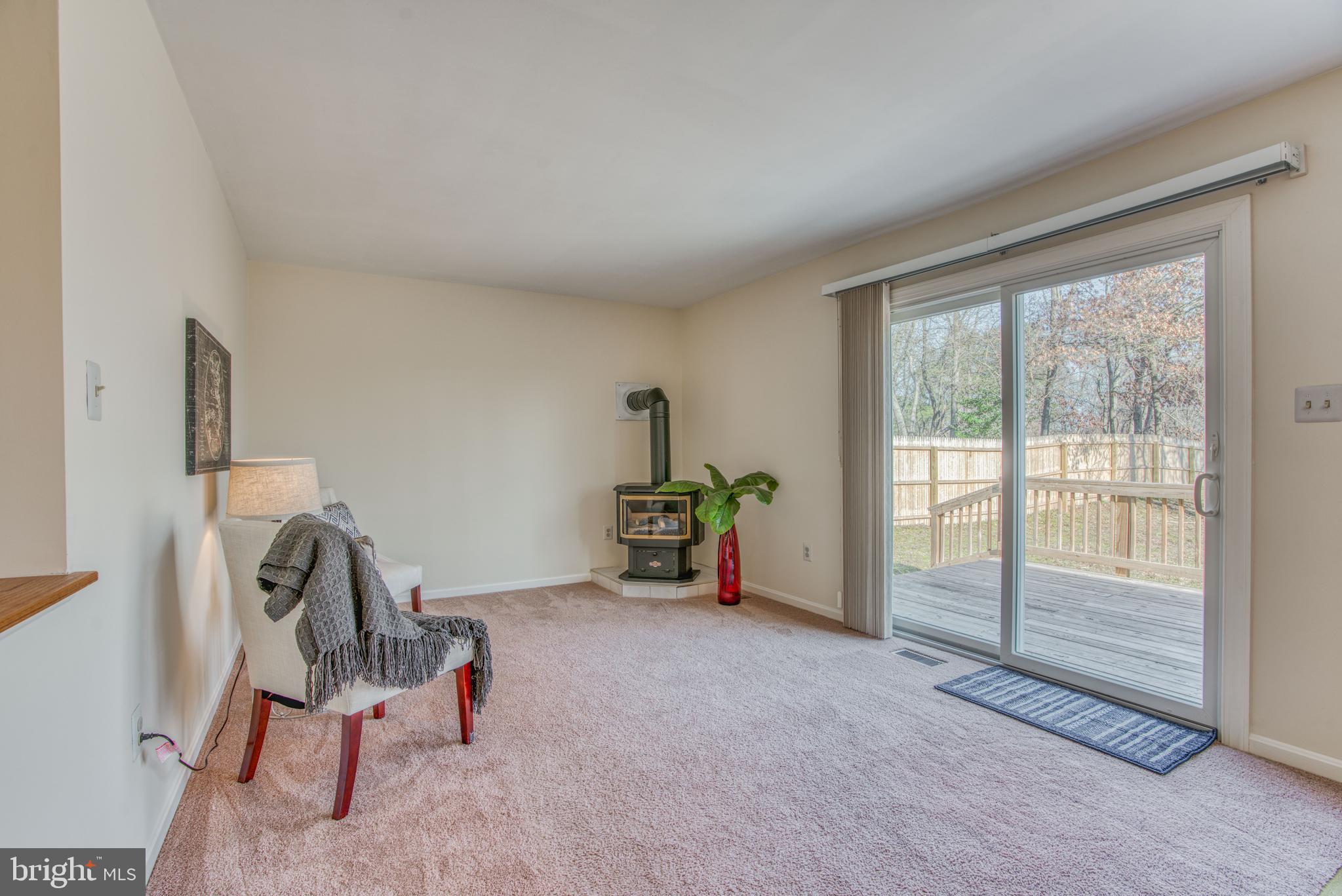 MOUNT AUGUSTINE - Residential