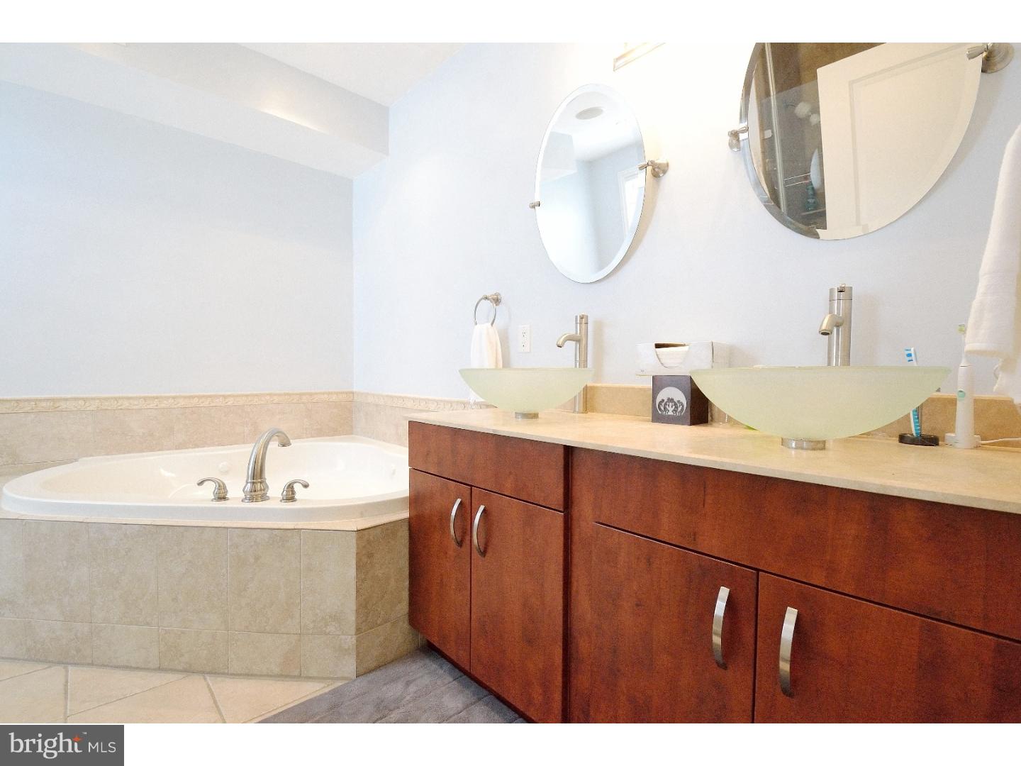 GRADUATE HOSPITAL - Residential