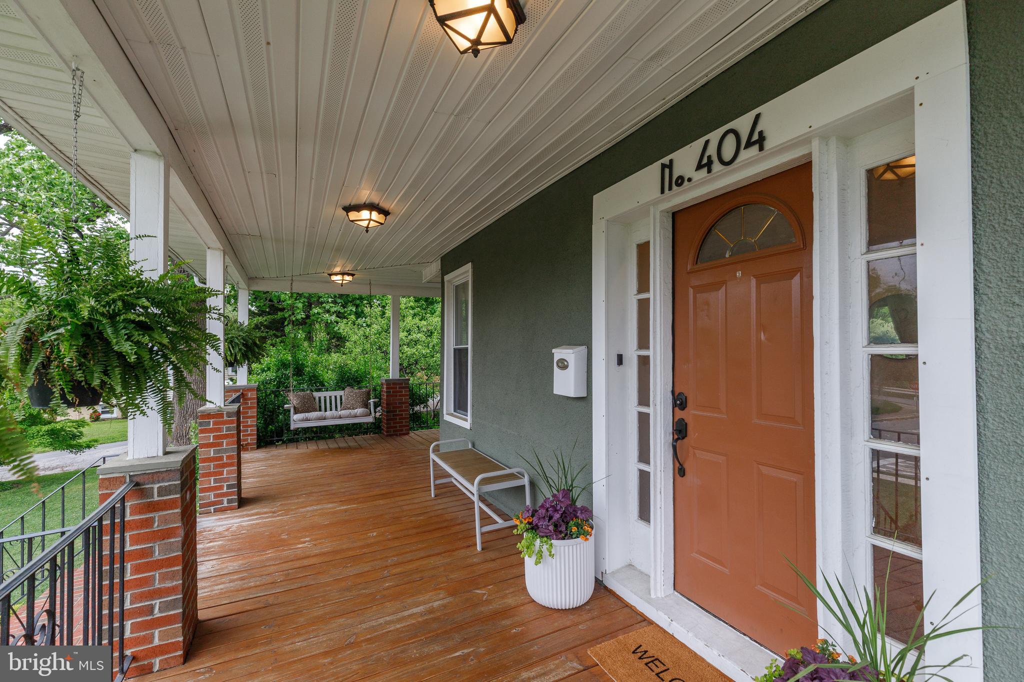 LAKE EVESHAM HISTORIC DISTRICT - Residential