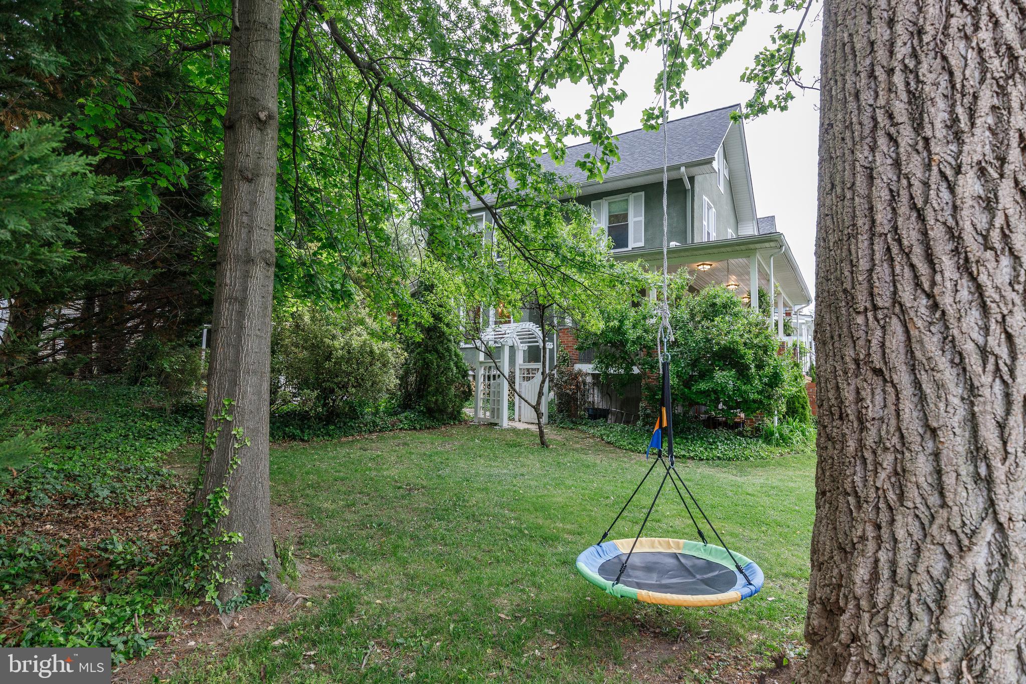 LAKE EVESHAM HISTORIC DISTRICT - Residential