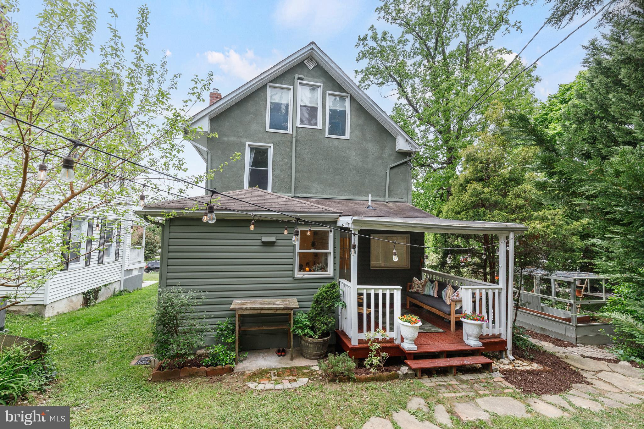 LAKE EVESHAM HISTORIC DISTRICT - Residential