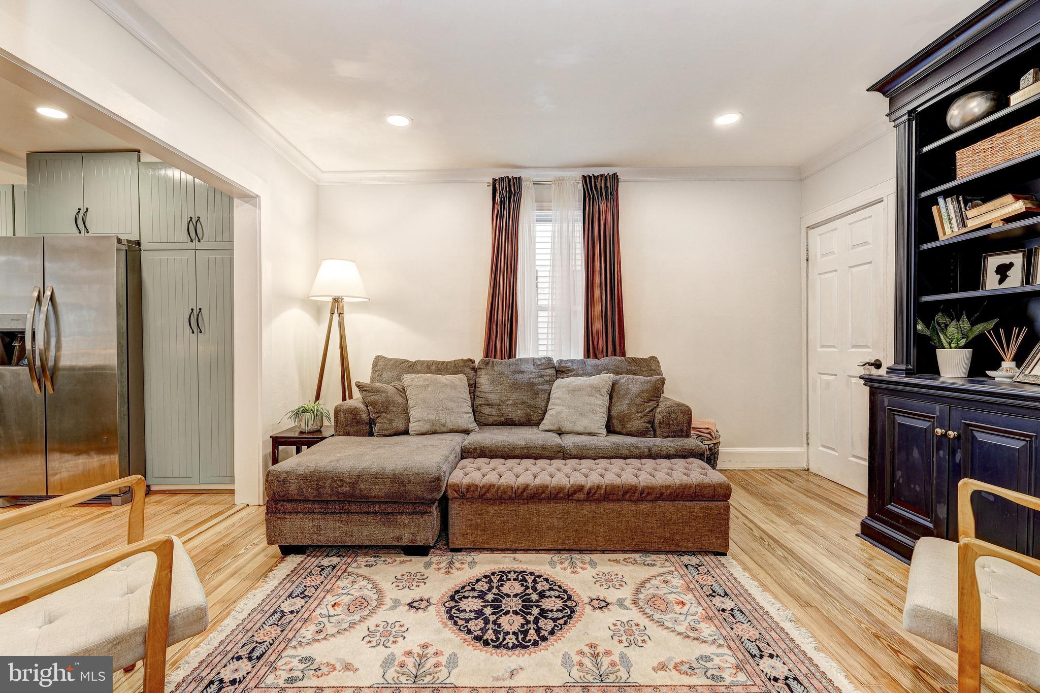 LAKE EVESHAM HISTORIC DISTRICT - Residential