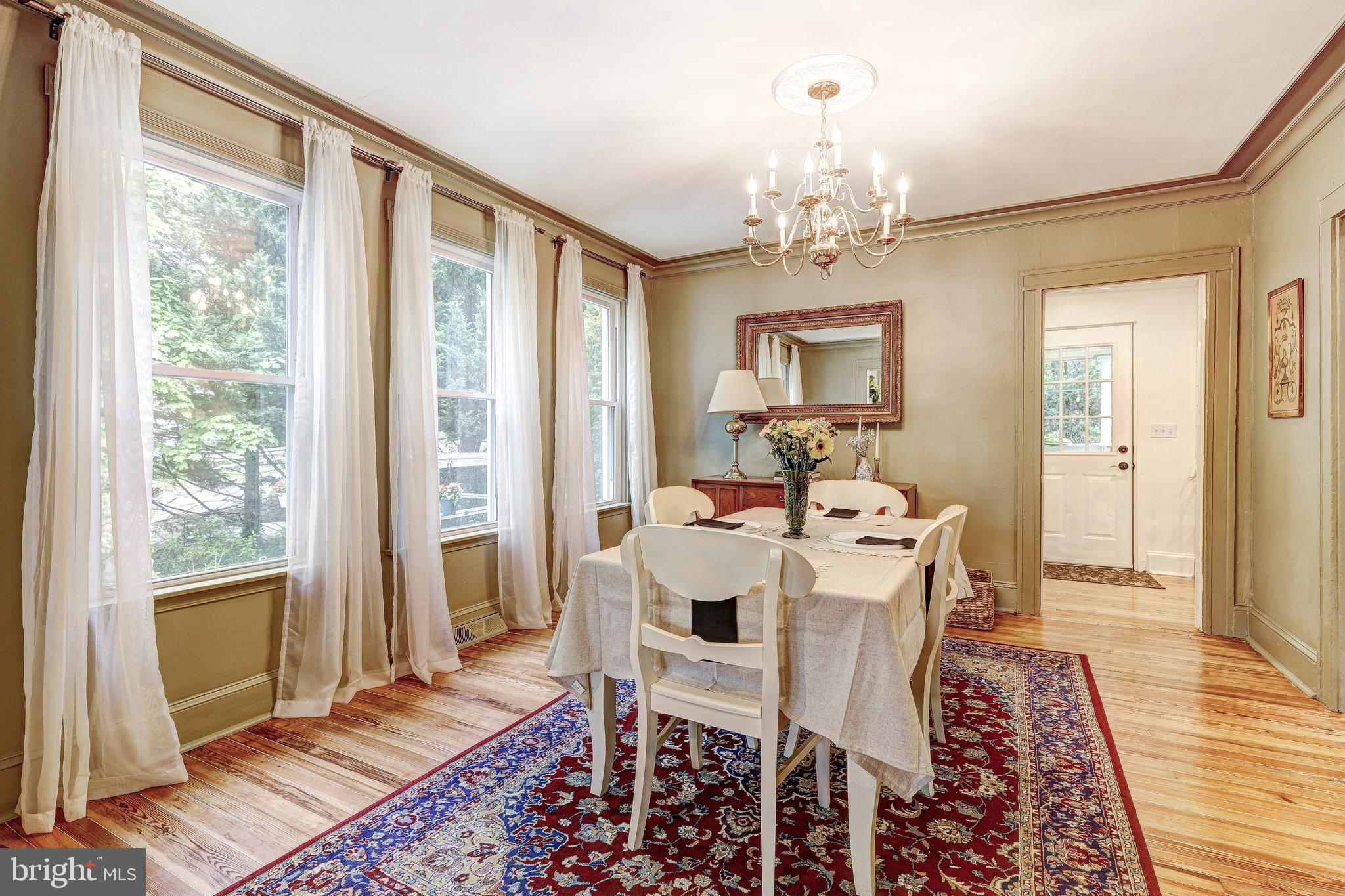 LAKE EVESHAM HISTORIC DISTRICT - Residential