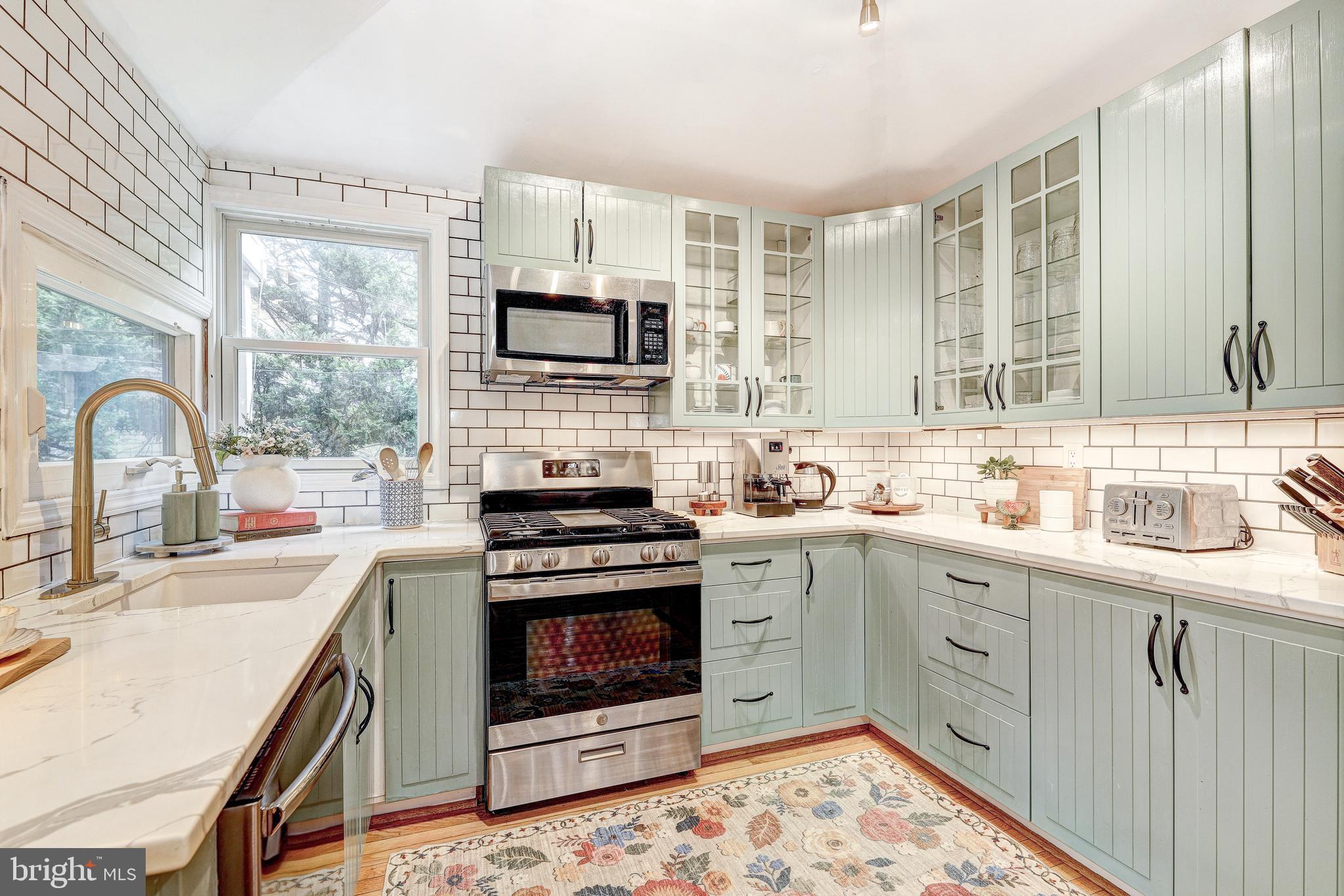 LAKE EVESHAM HISTORIC DISTRICT - Residential