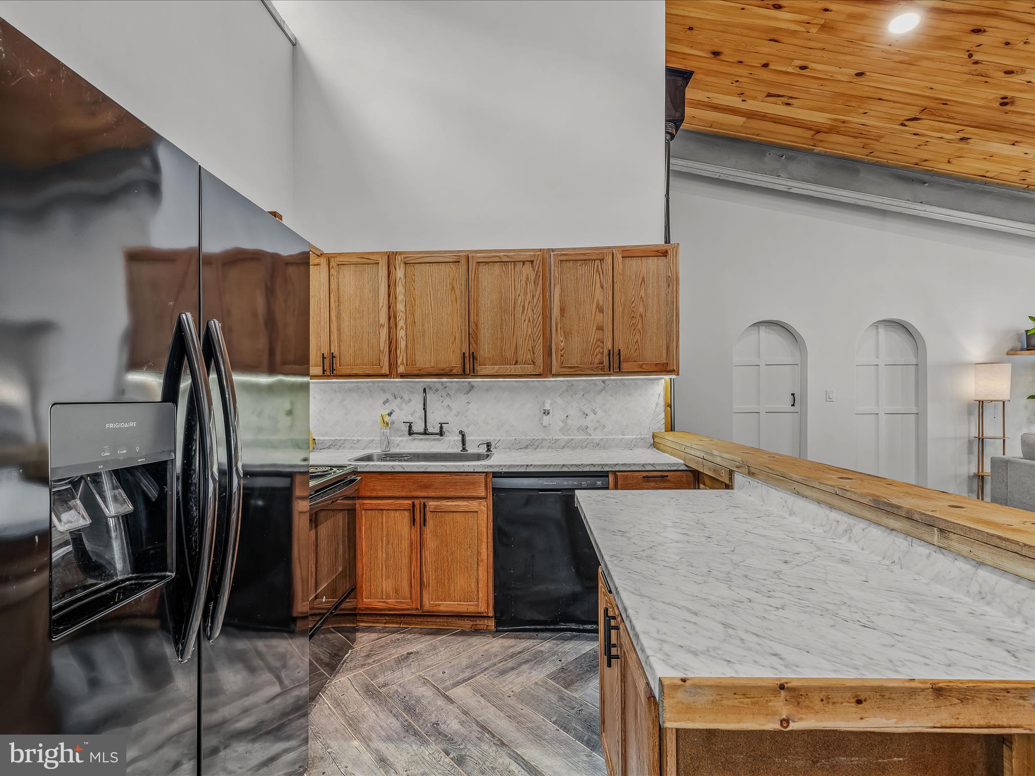 HAPPY VALLEY RETREAT - Residential