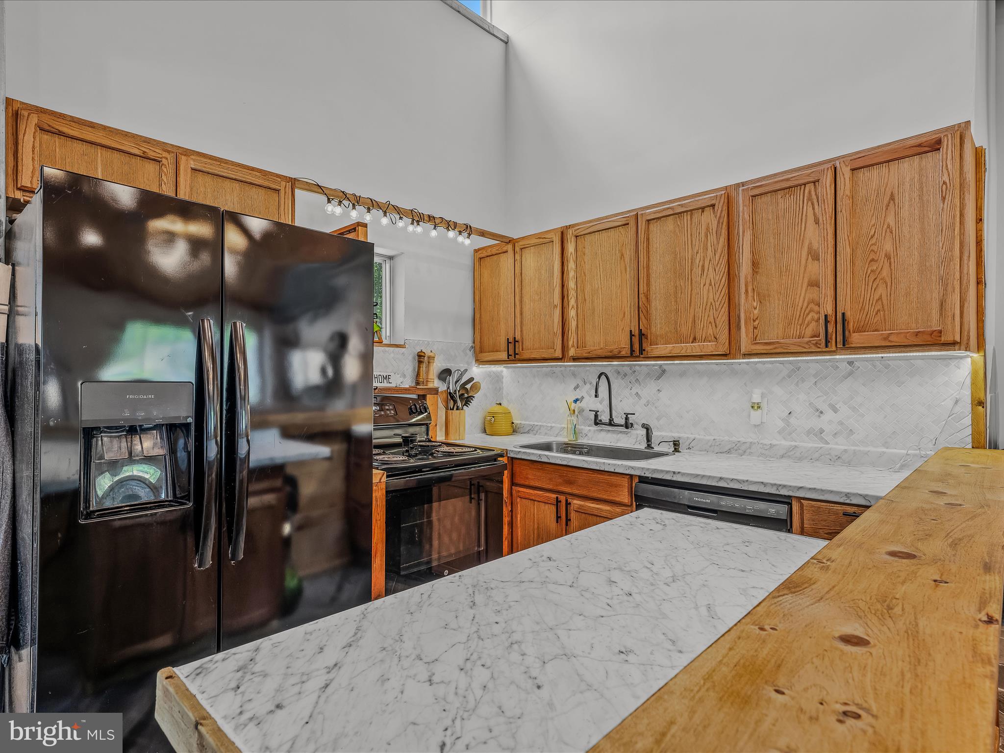 HAPPY VALLEY RETREAT - Residential