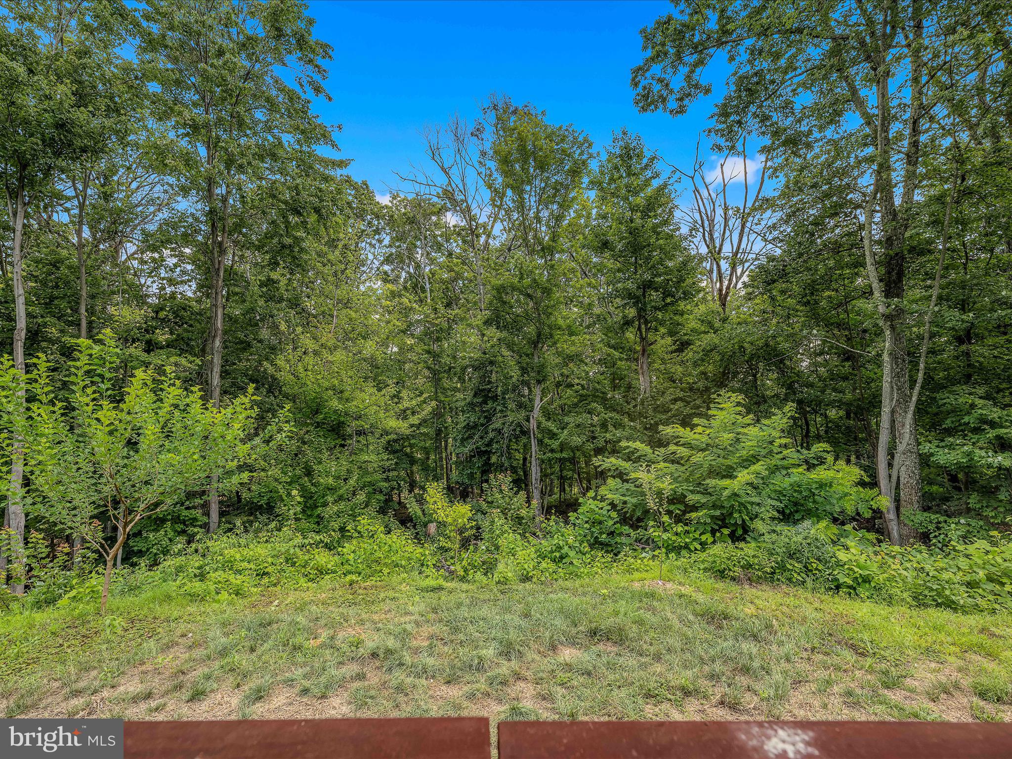 HAPPY VALLEY RETREAT - Residential