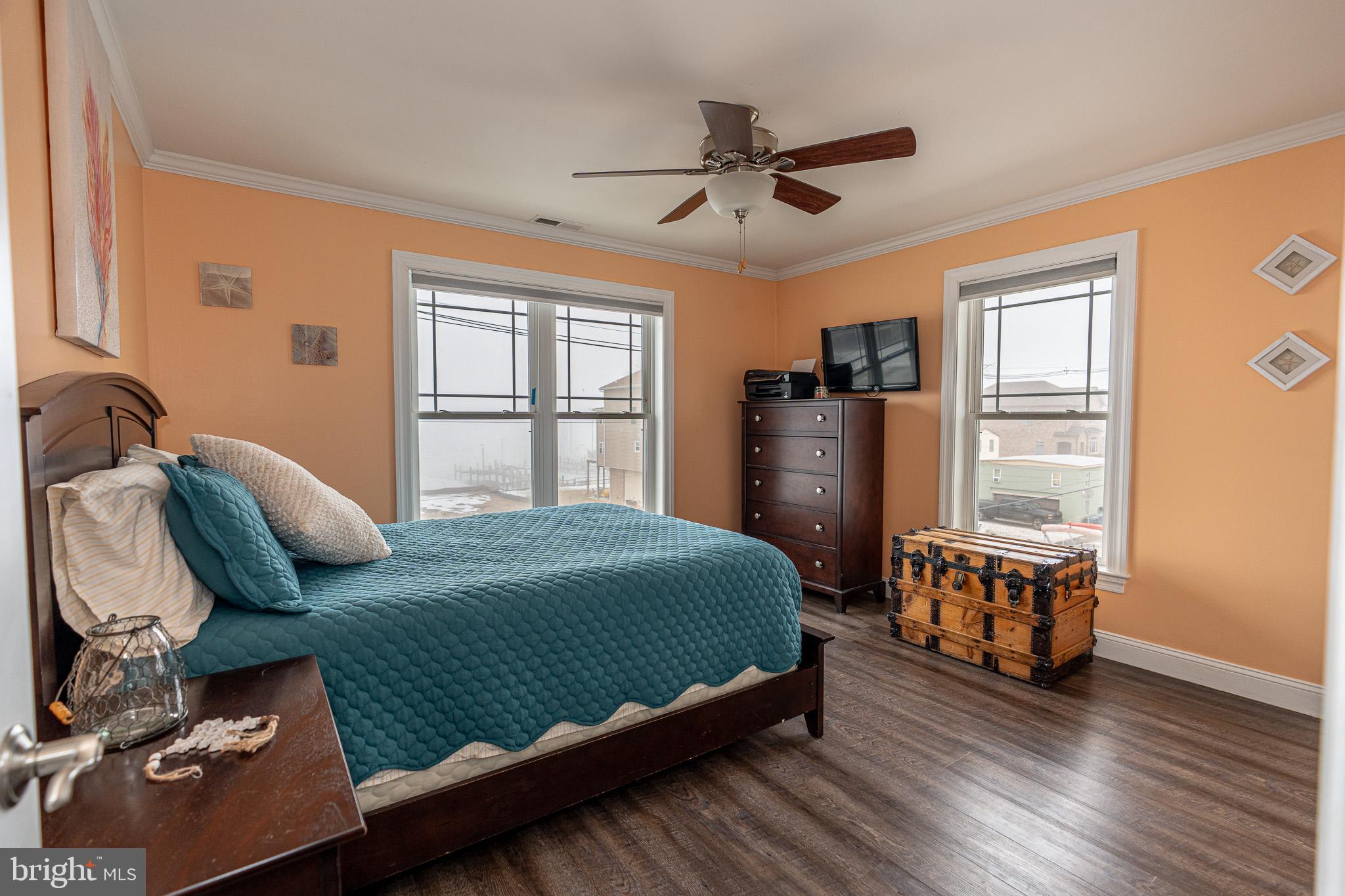 SWAN POINT - Residential