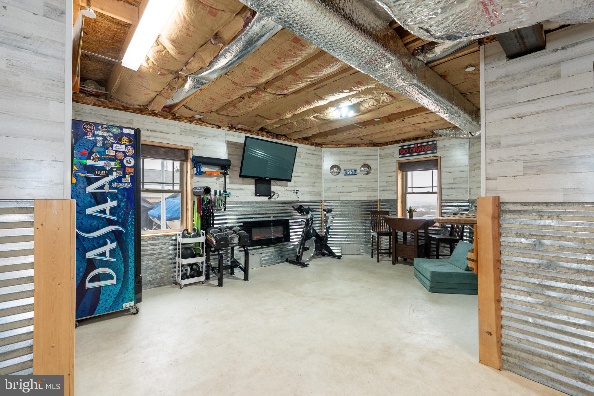 SWAN POINT - Residential