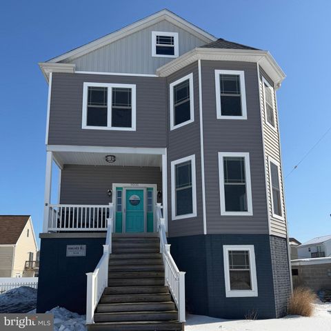 9031 HINTON AVENUE BALTIMORE MD 21219