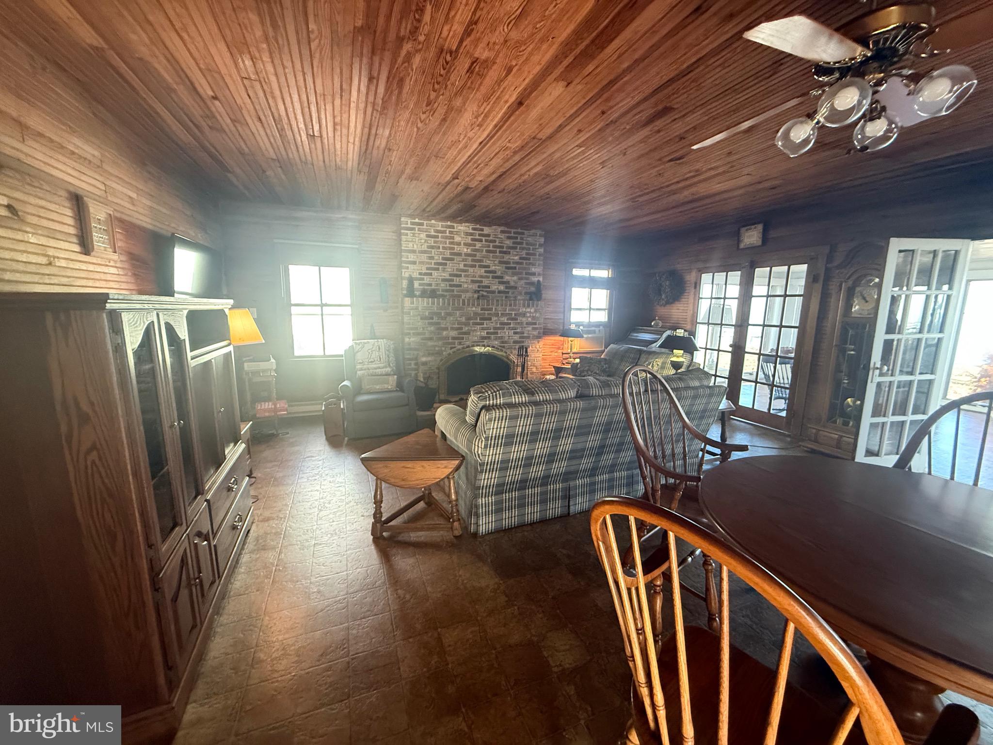 NORTH BEACH PARK - Residential