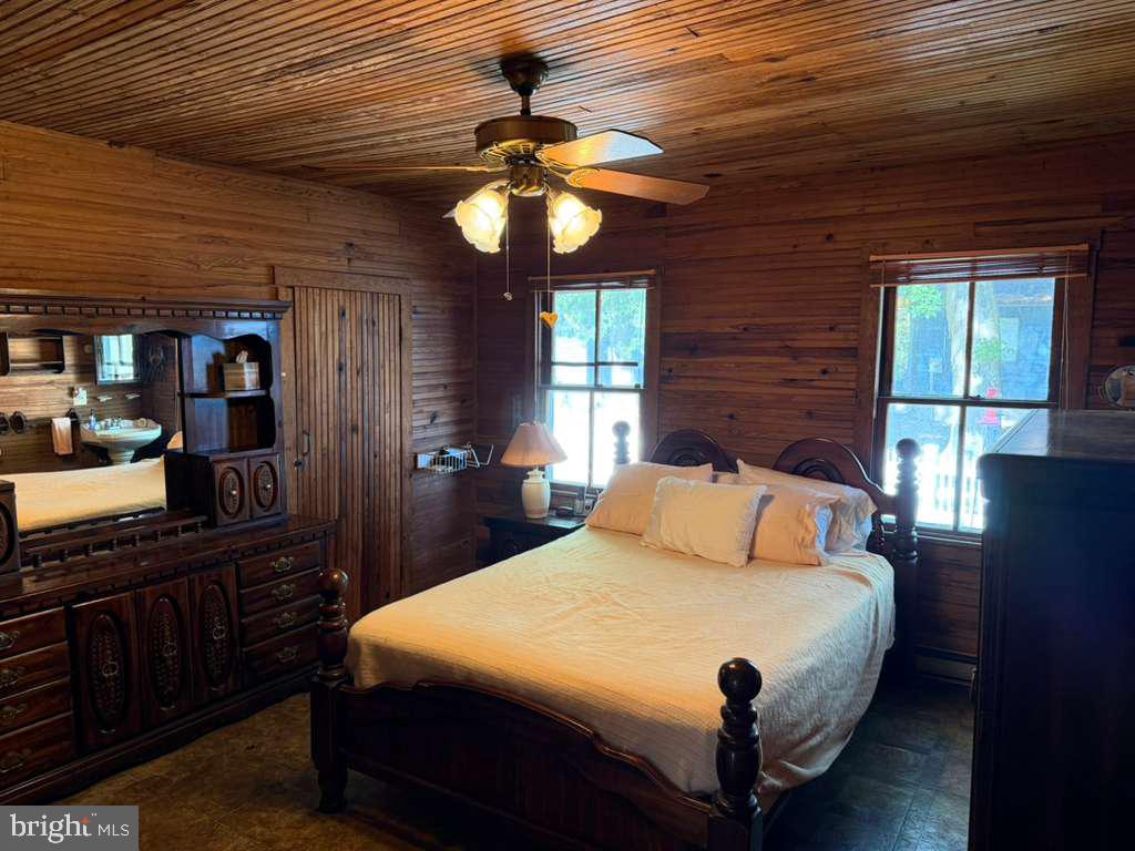 NORTH BEACH PARK - Residential