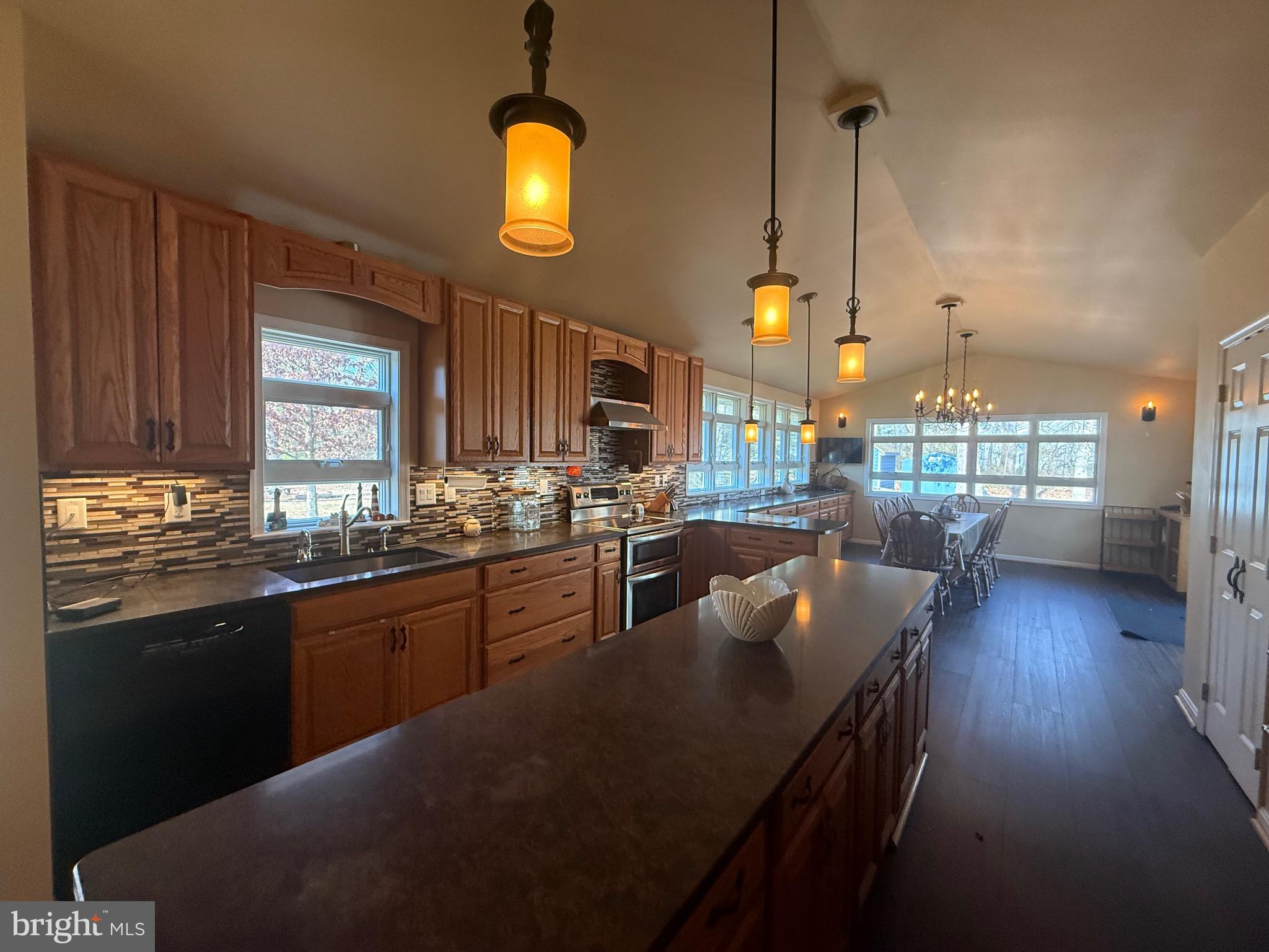 NORTH BEACH PARK - Residential