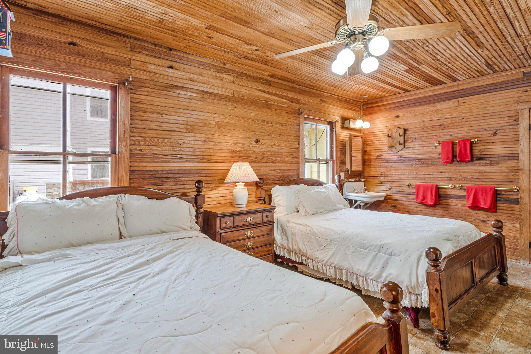 NORTH BEACH PARK - Residential