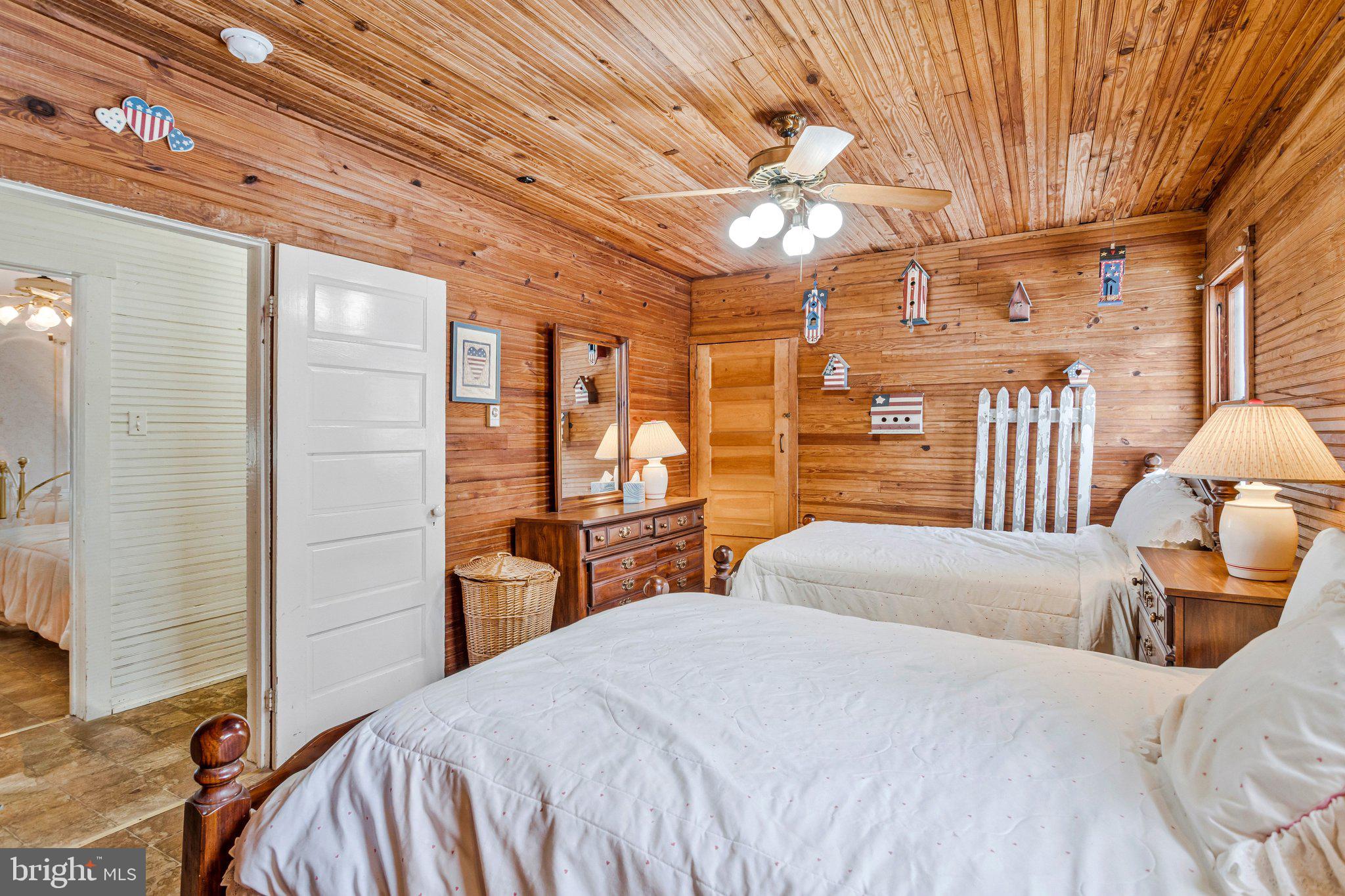 NORTH BEACH PARK - Residential