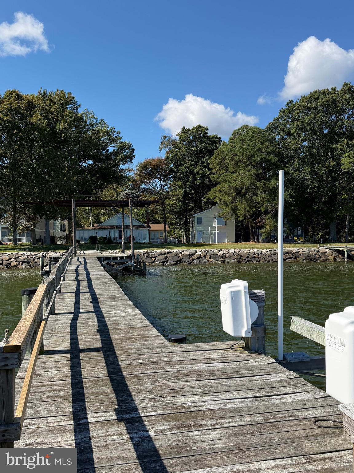 852 BAY FRONT AVENUE