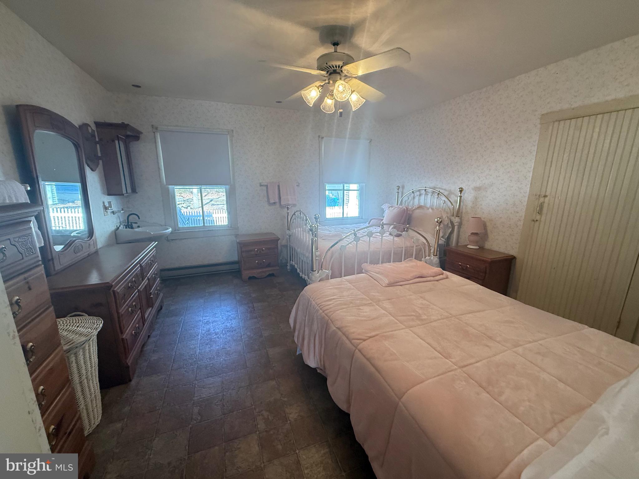 NORTH BEACH PARK - Residential