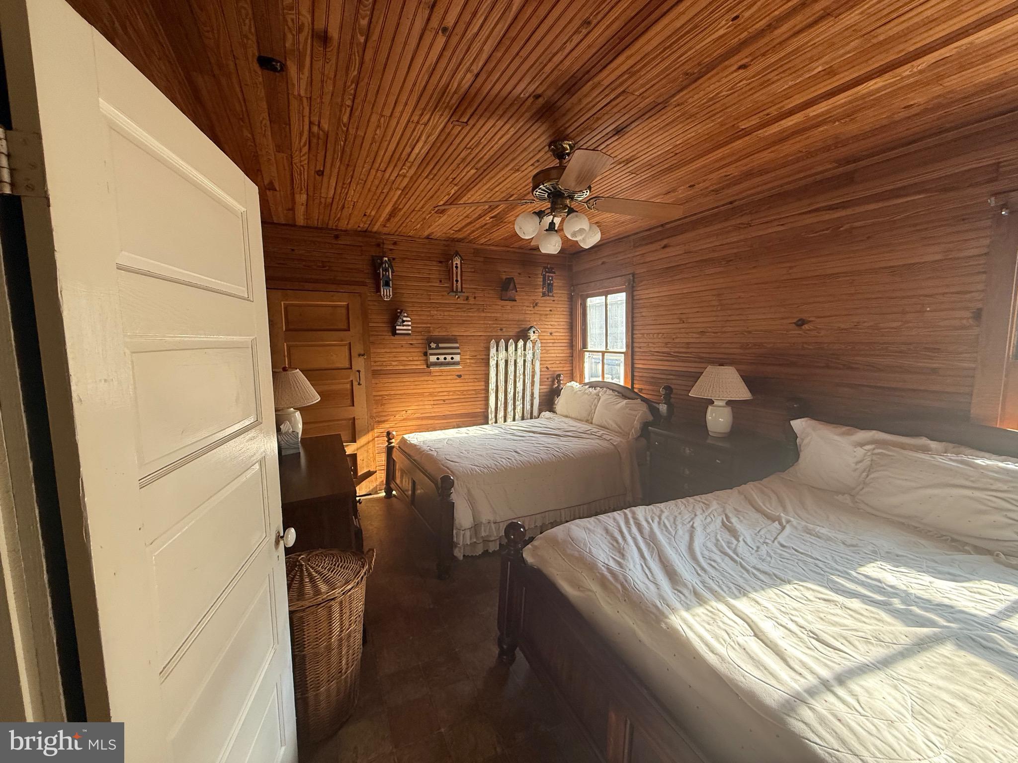 NORTH BEACH PARK - Residential