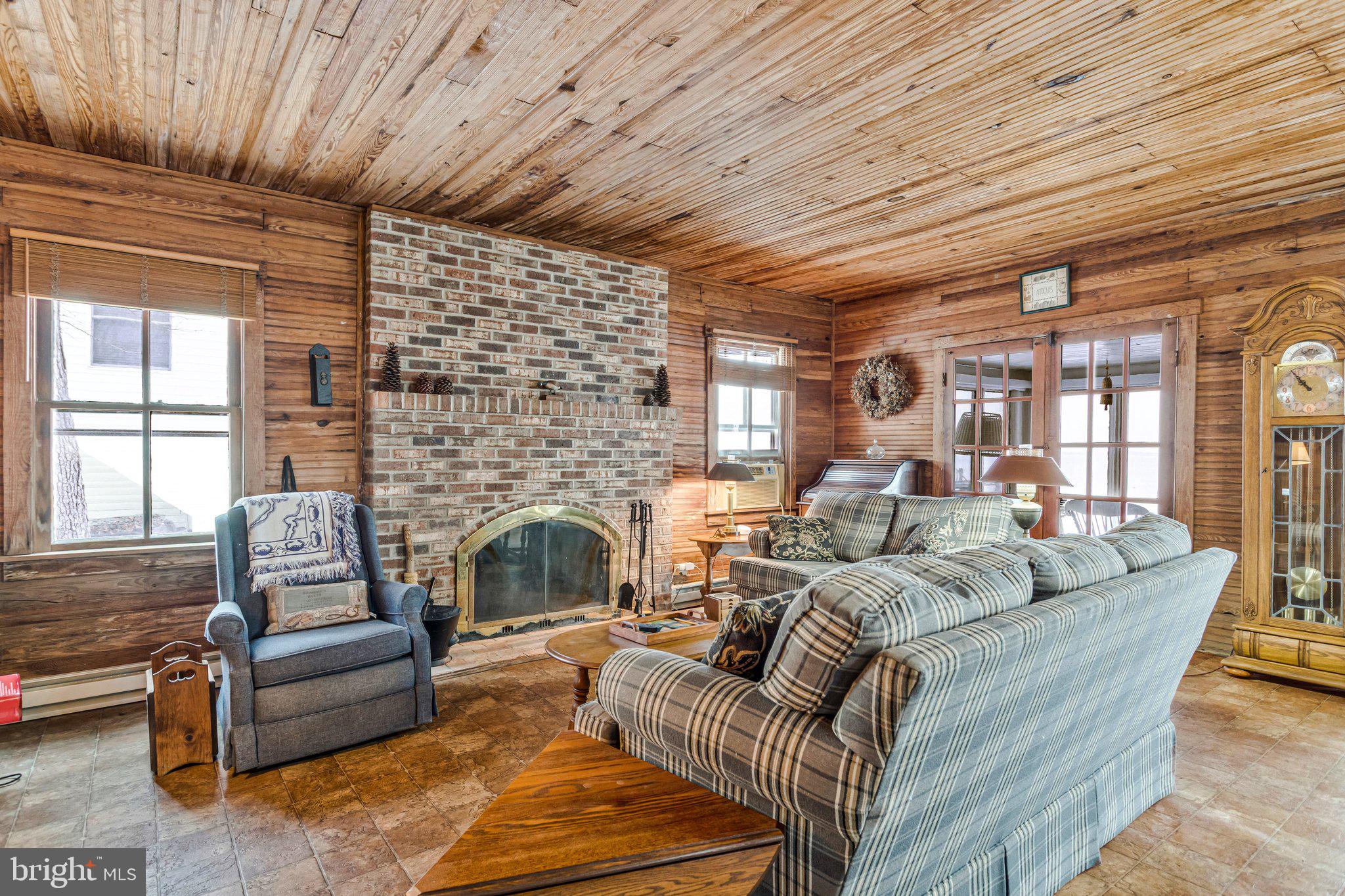 NORTH BEACH PARK - Residential