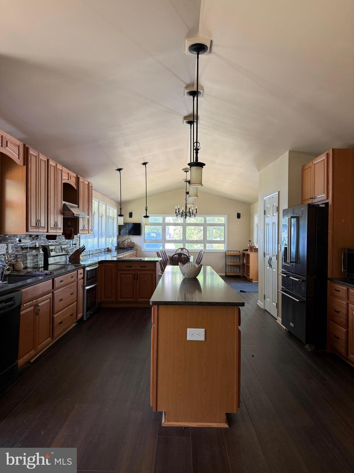 NORTH BEACH PARK - Residential