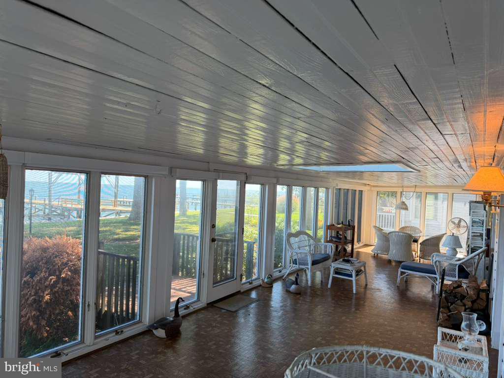 NORTH BEACH PARK - Residential