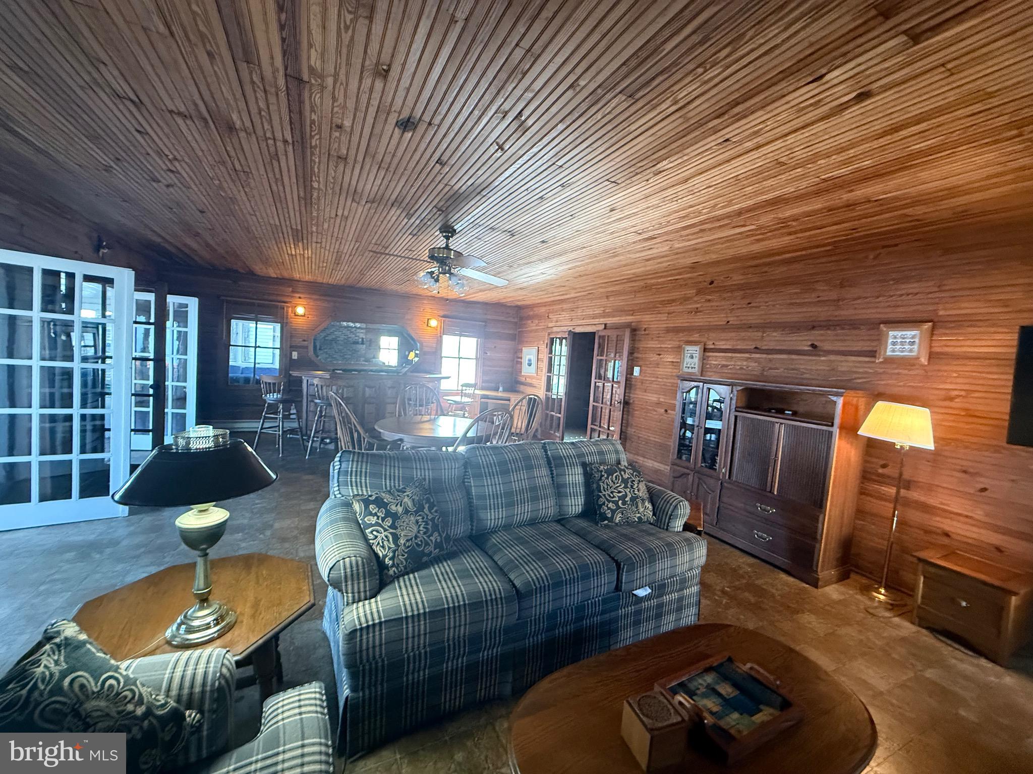 NORTH BEACH PARK - Residential