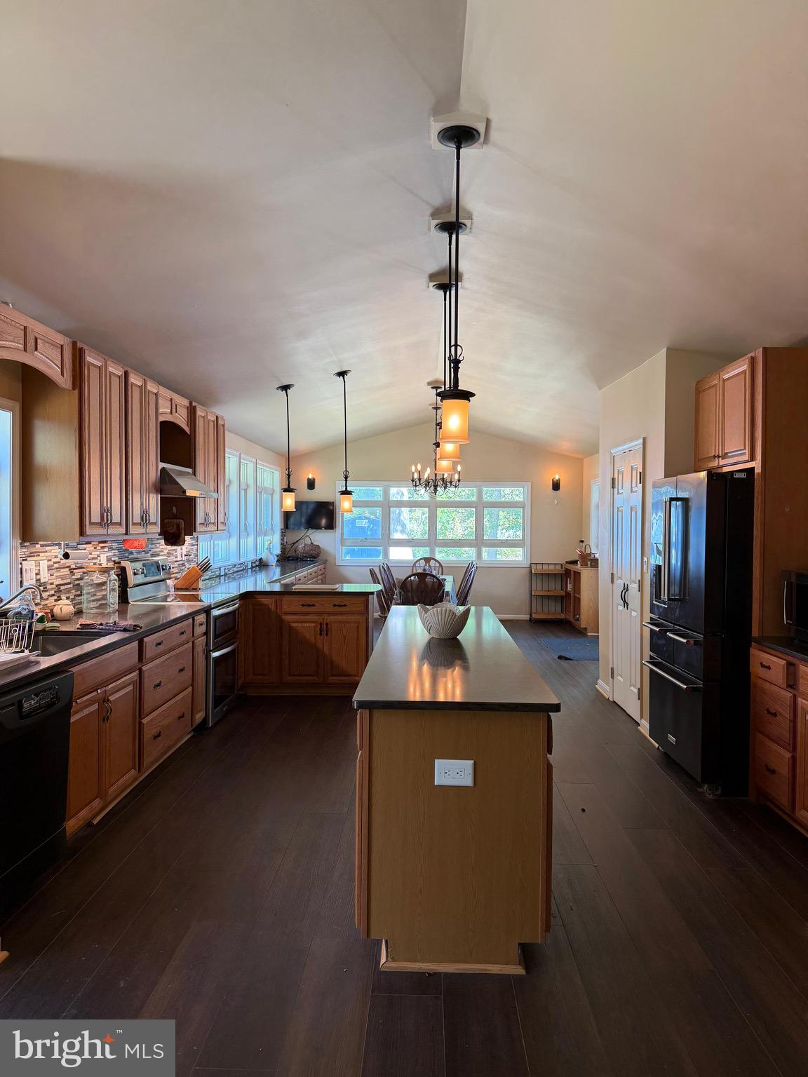 NORTH BEACH PARK - Residential