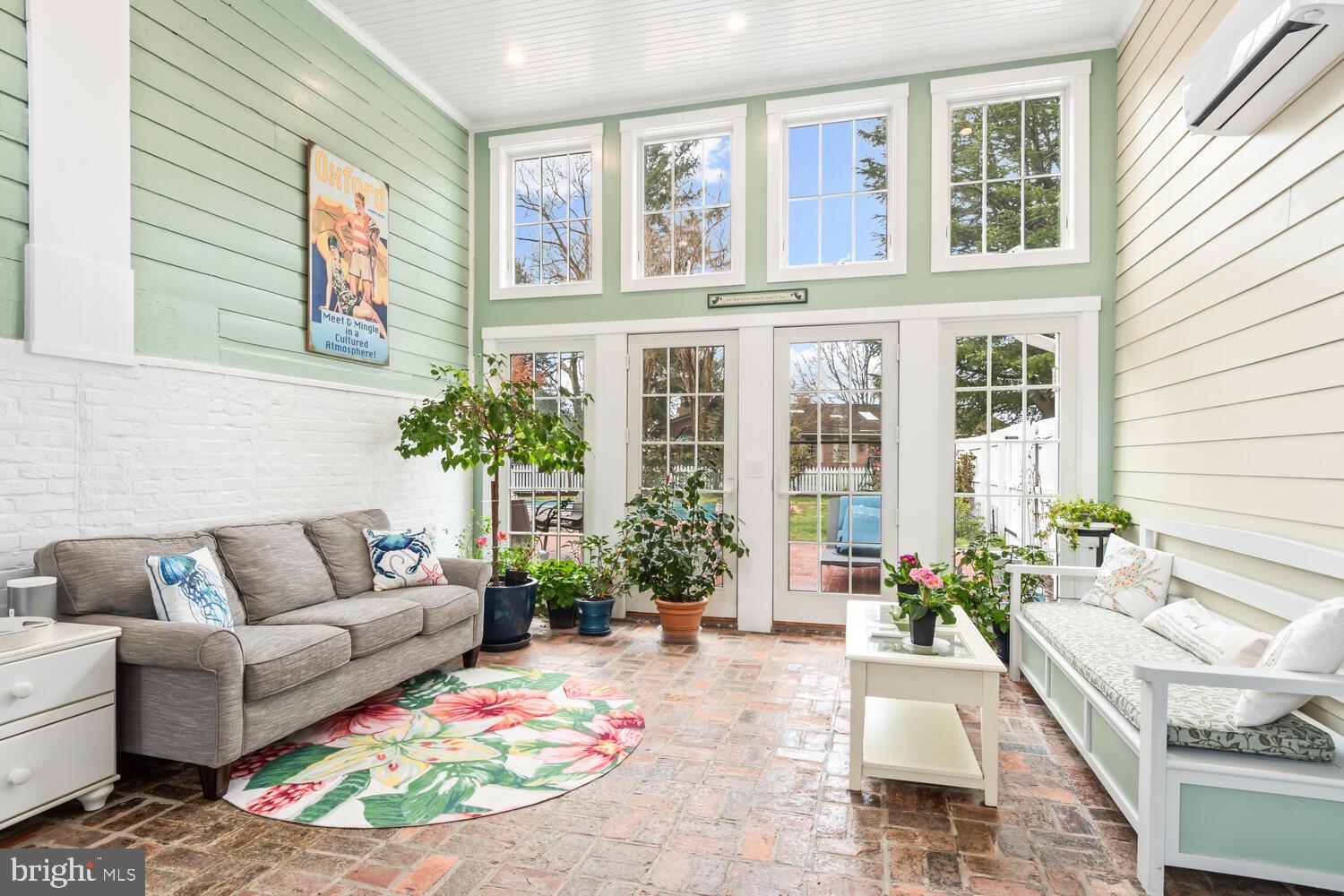 OXFORD - Residential