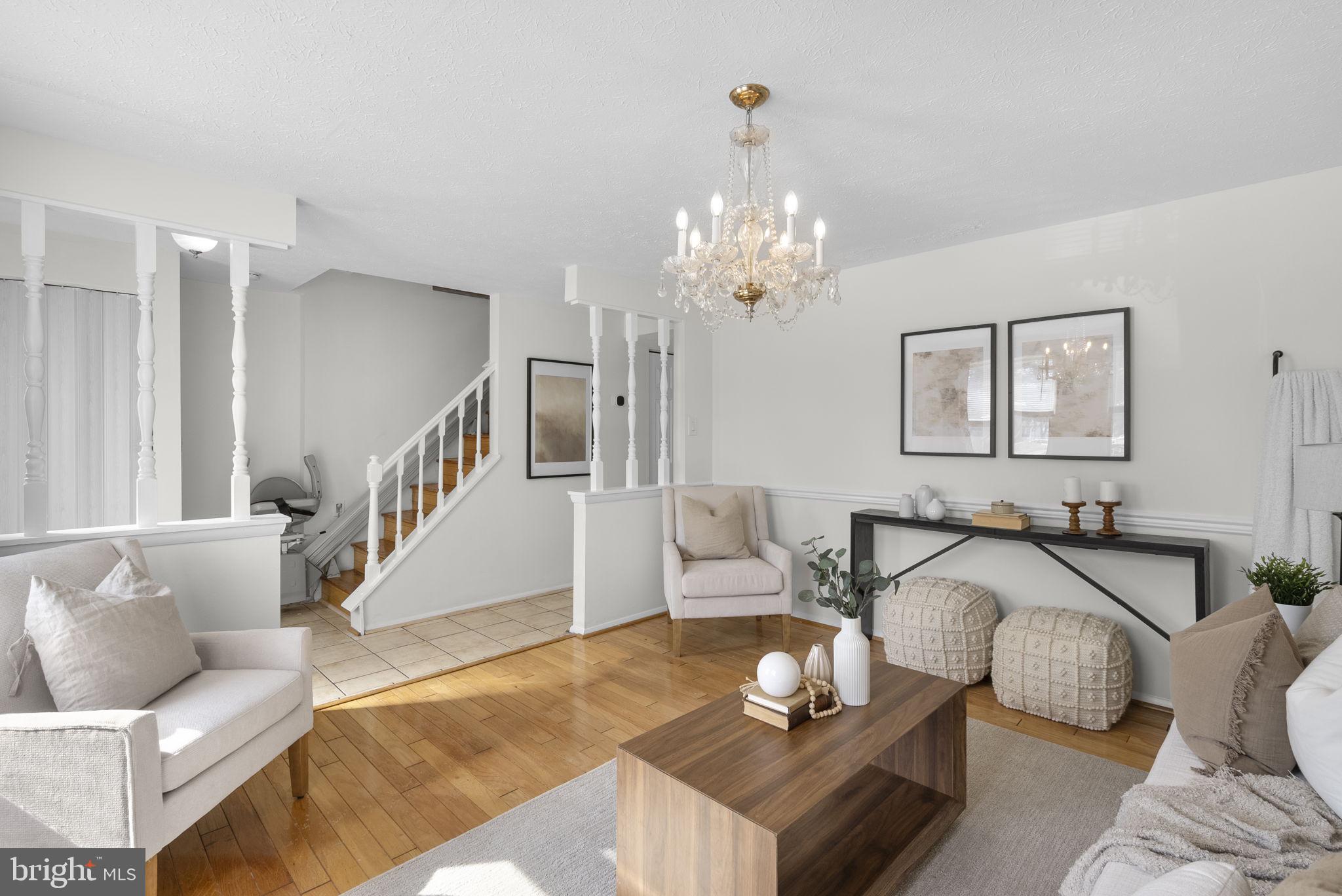 GLADE TOWN - Residential