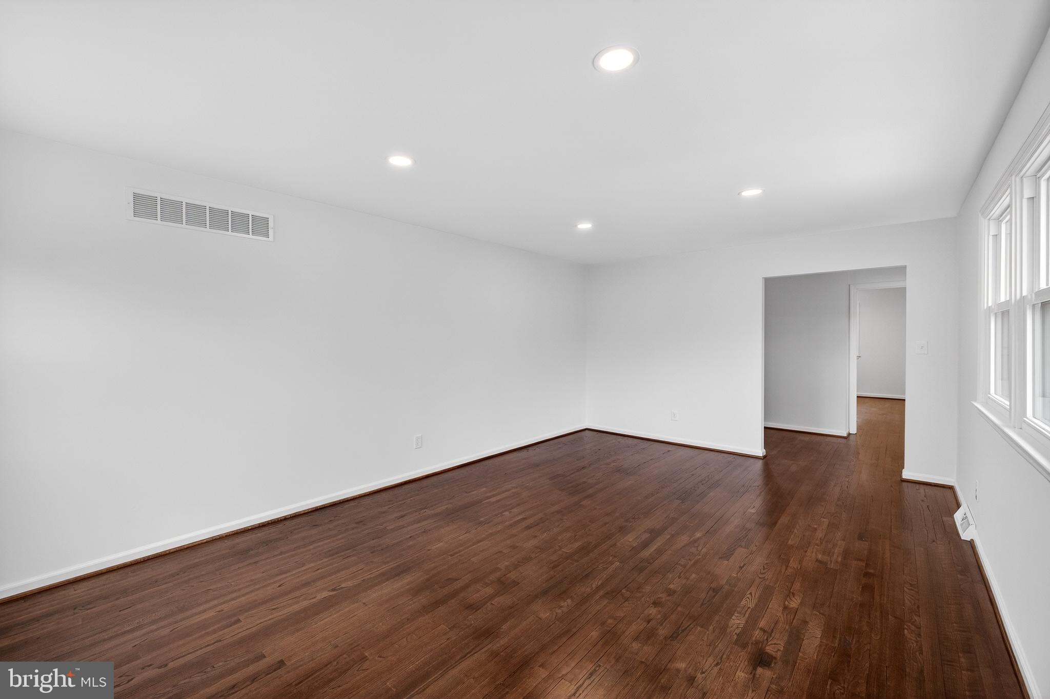 ARUNDEL - Residential