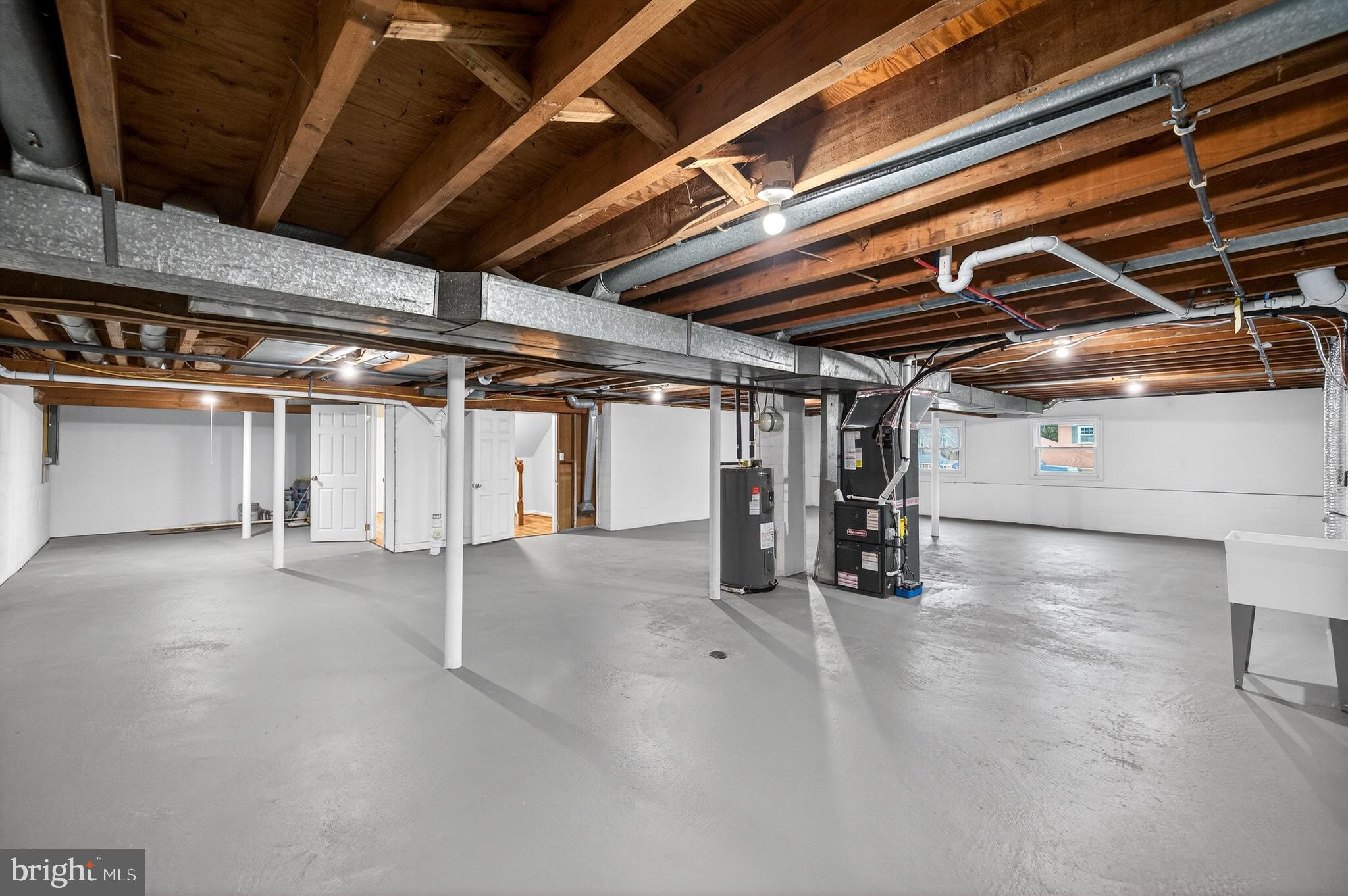 ARUNDEL - Residential