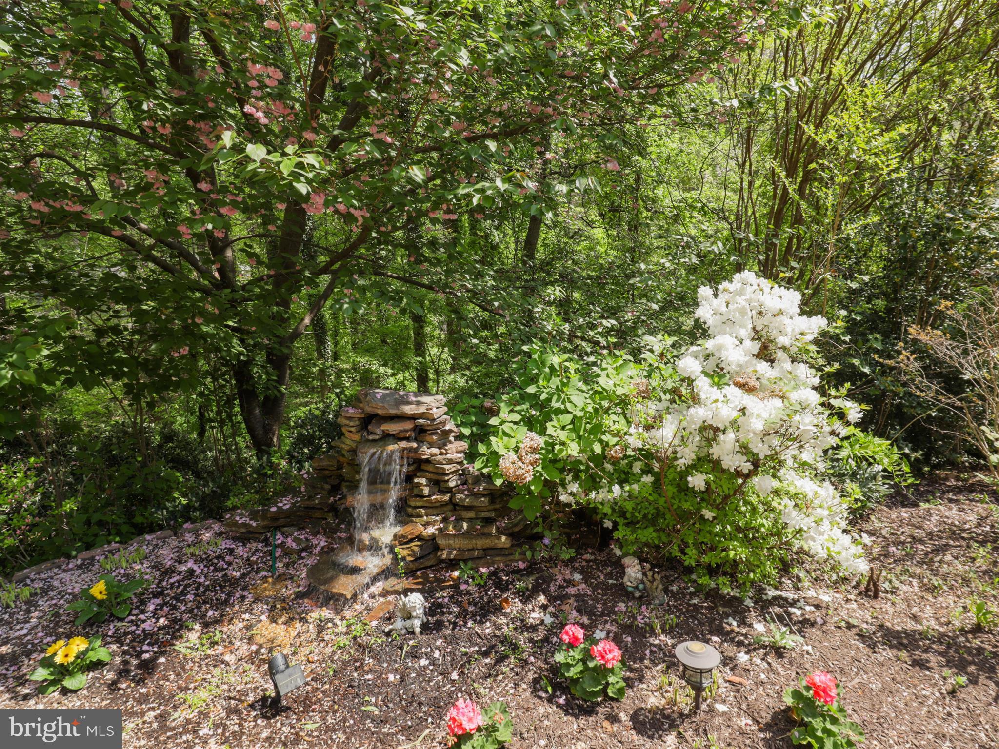 WARNERS - Residential