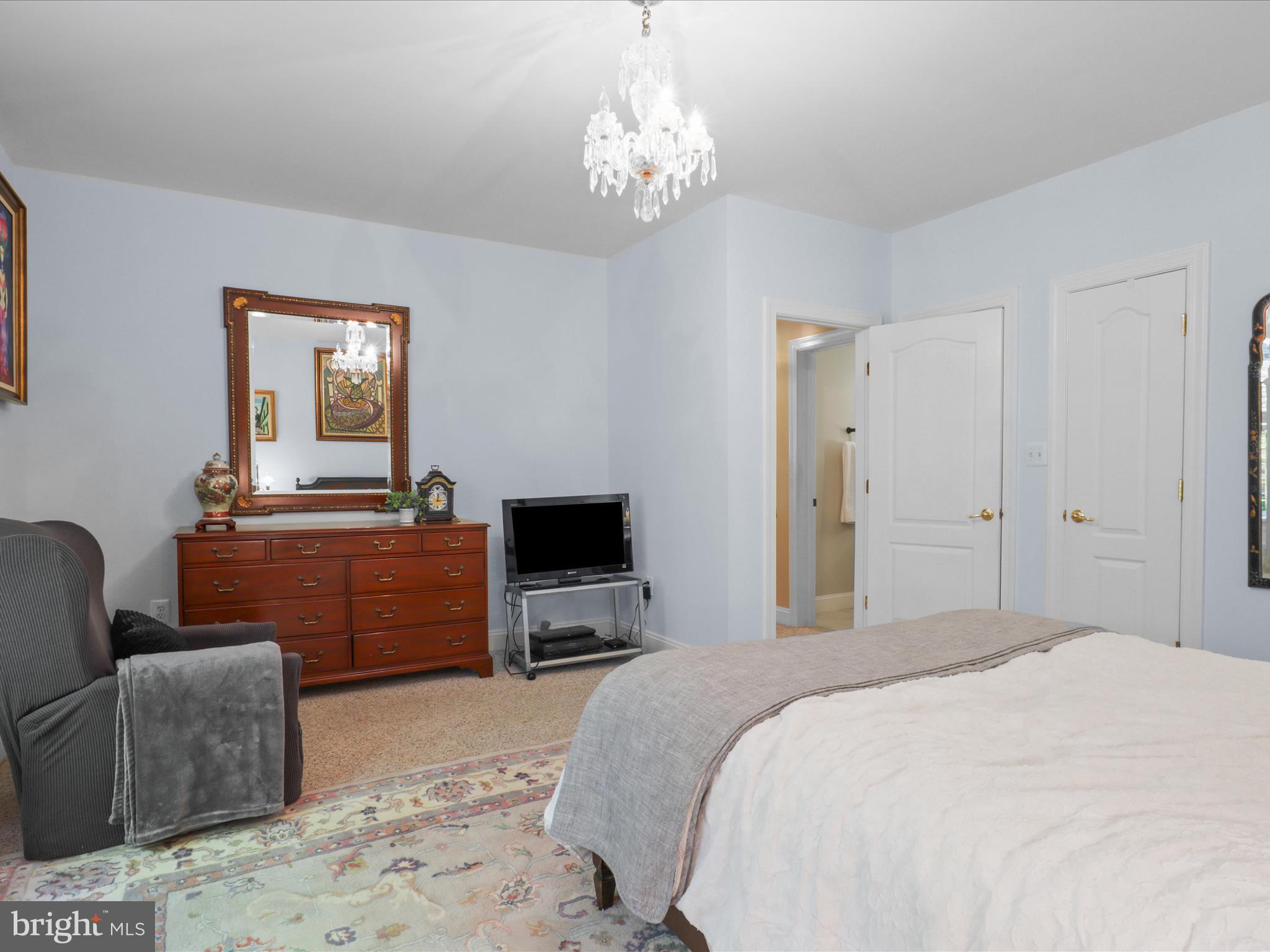 WARNERS - Residential