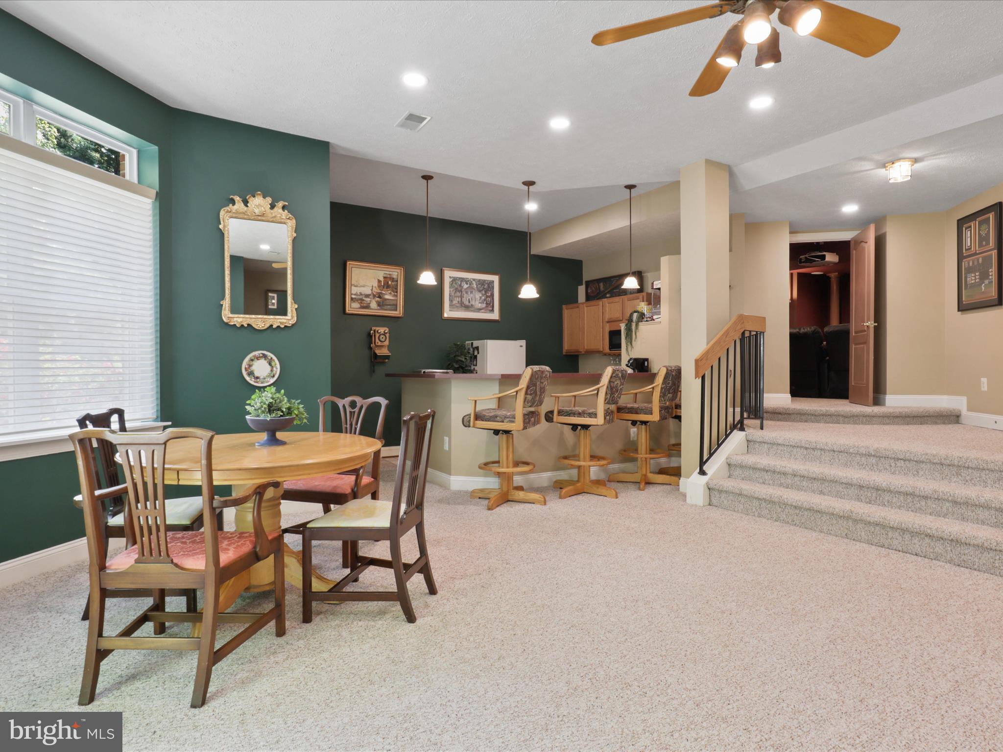 WARNERS - Residential