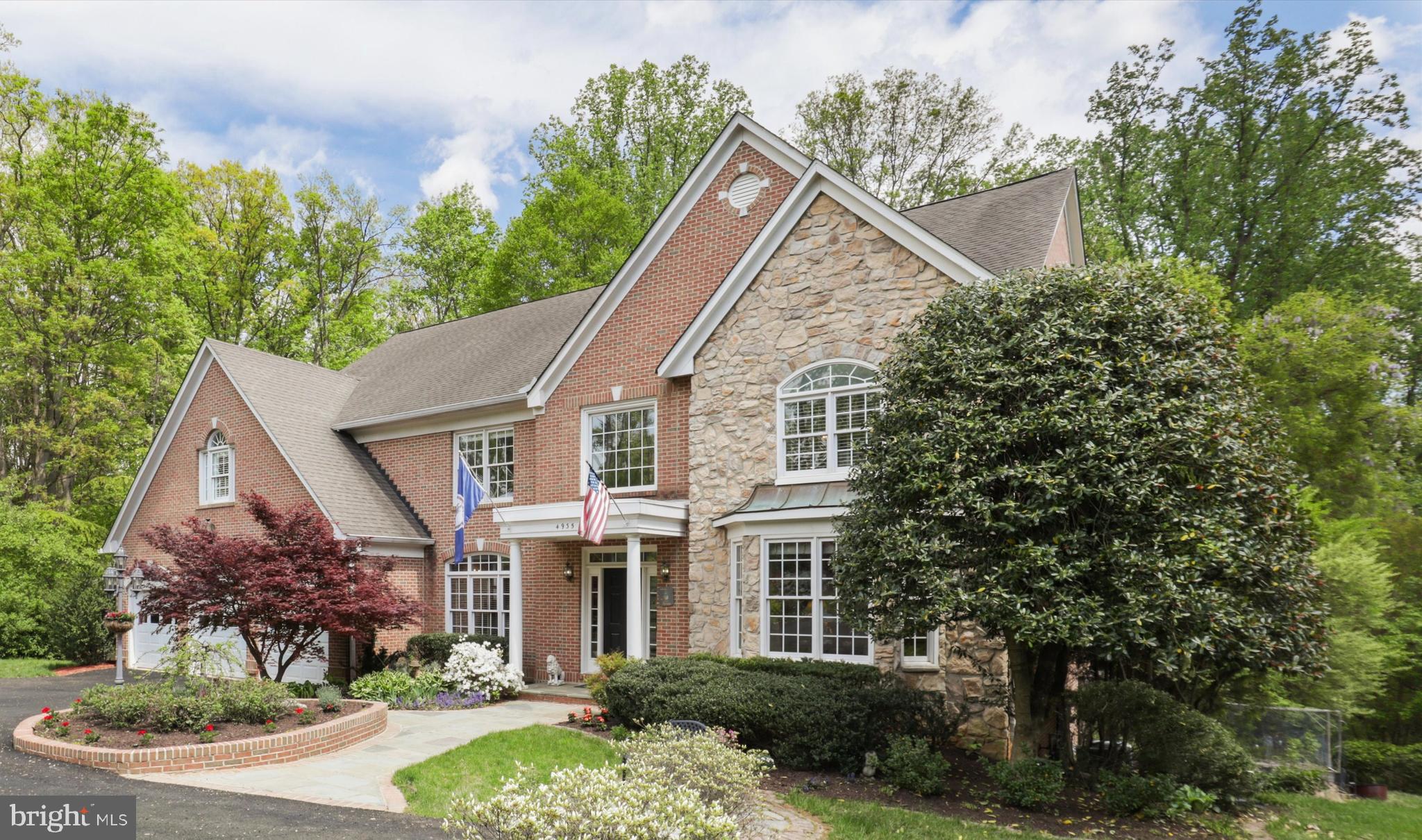 4935 SUNSET LANE
