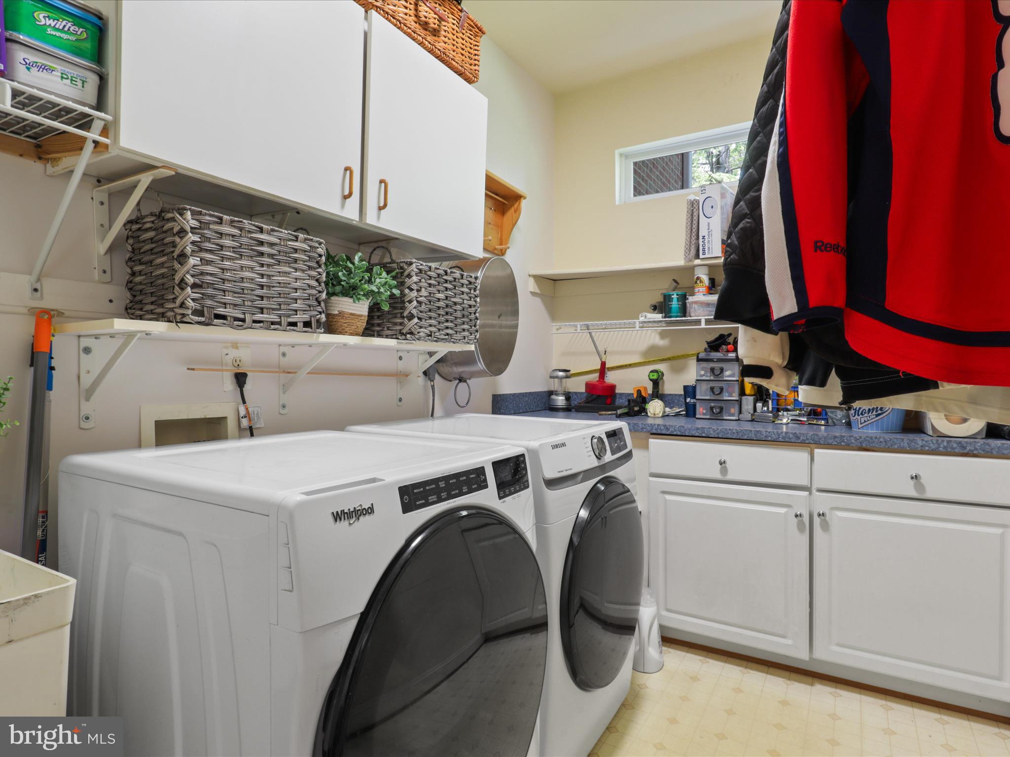 WARNERS - Residential