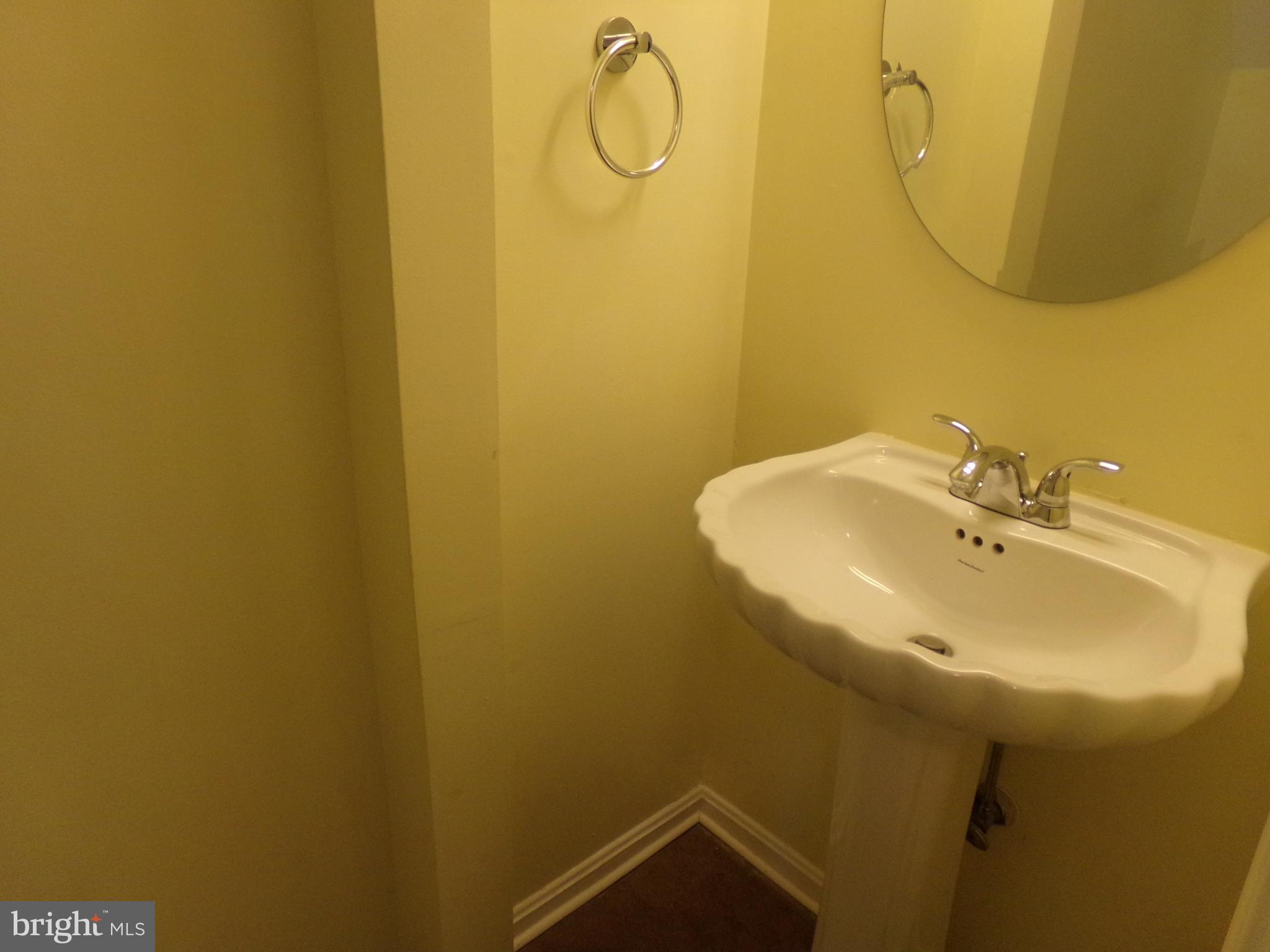 MT LUBENTIA PLAT THREE - Residential Lease