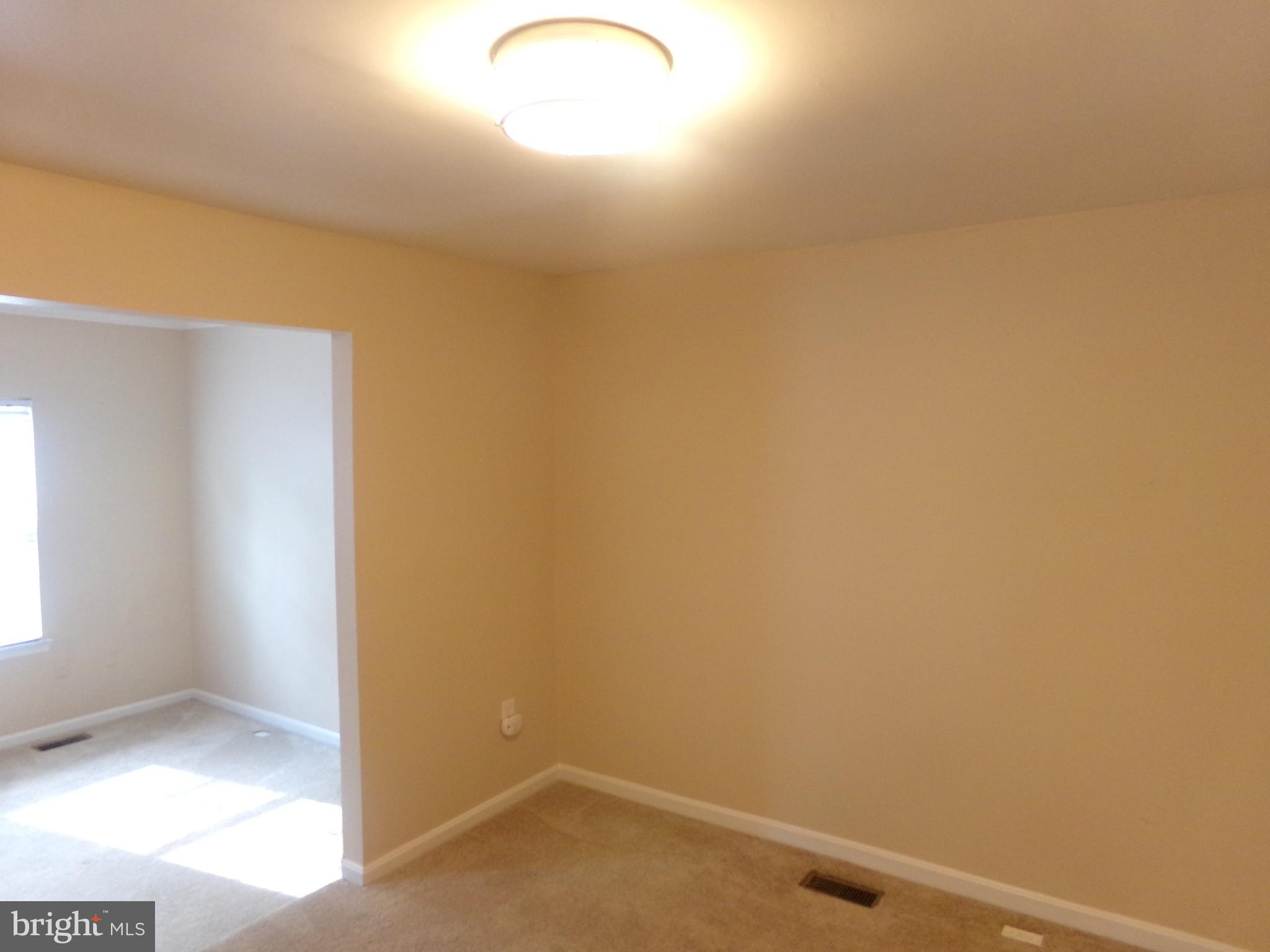 MT LUBENTIA PLAT THREE - Residential Lease