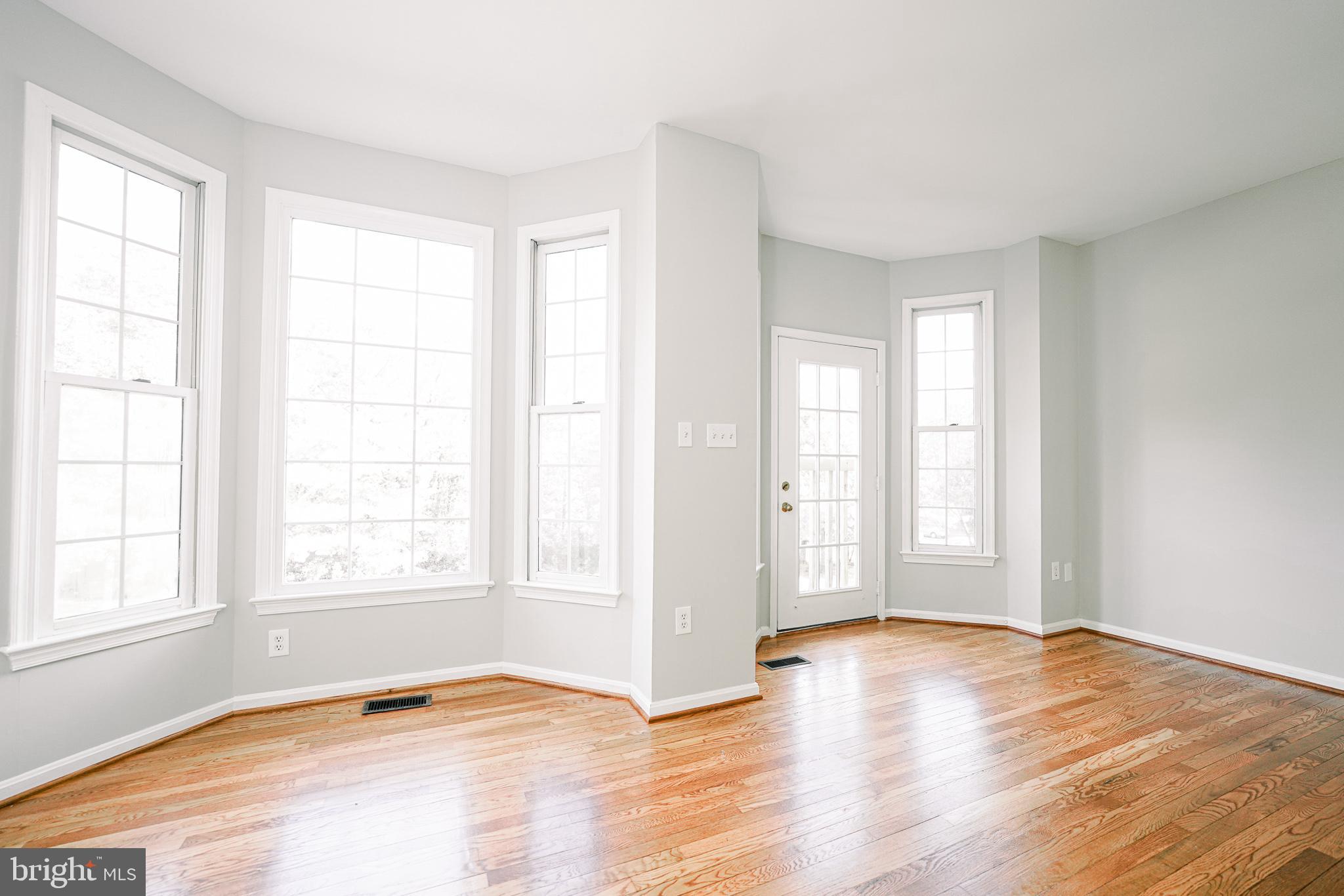 FAIRLAND TOWNS - Residential Lease