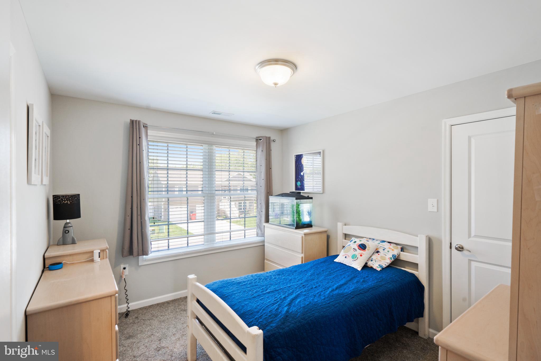 RED HILL - Residential