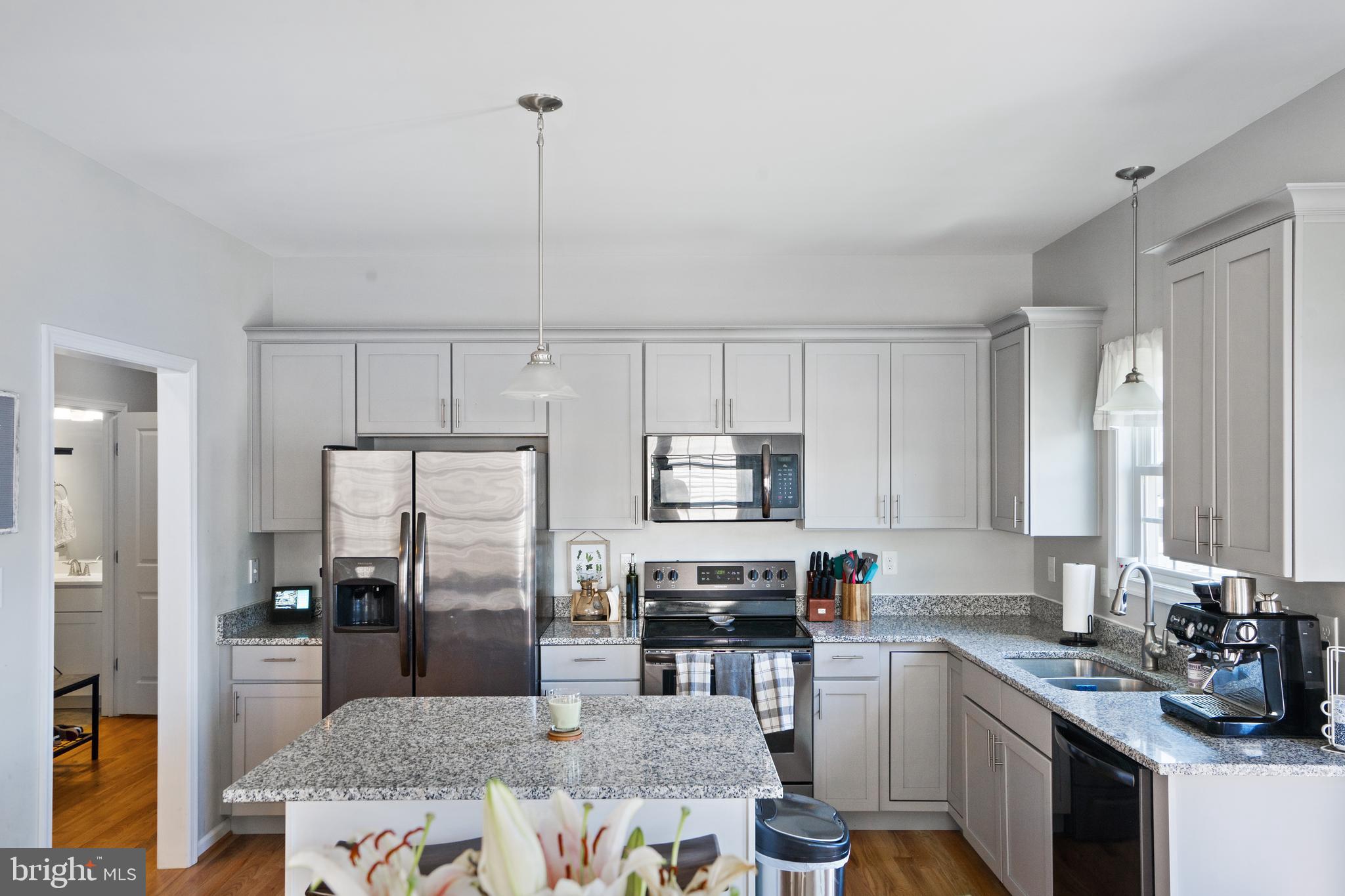 RED HILL - Residential