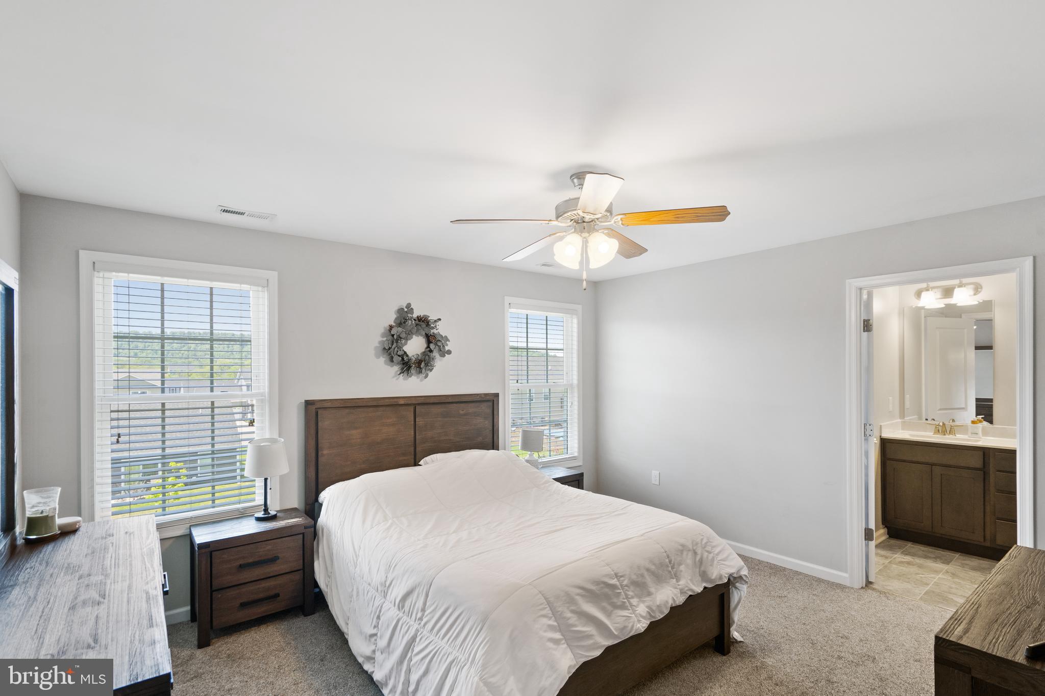 RED HILL - Residential