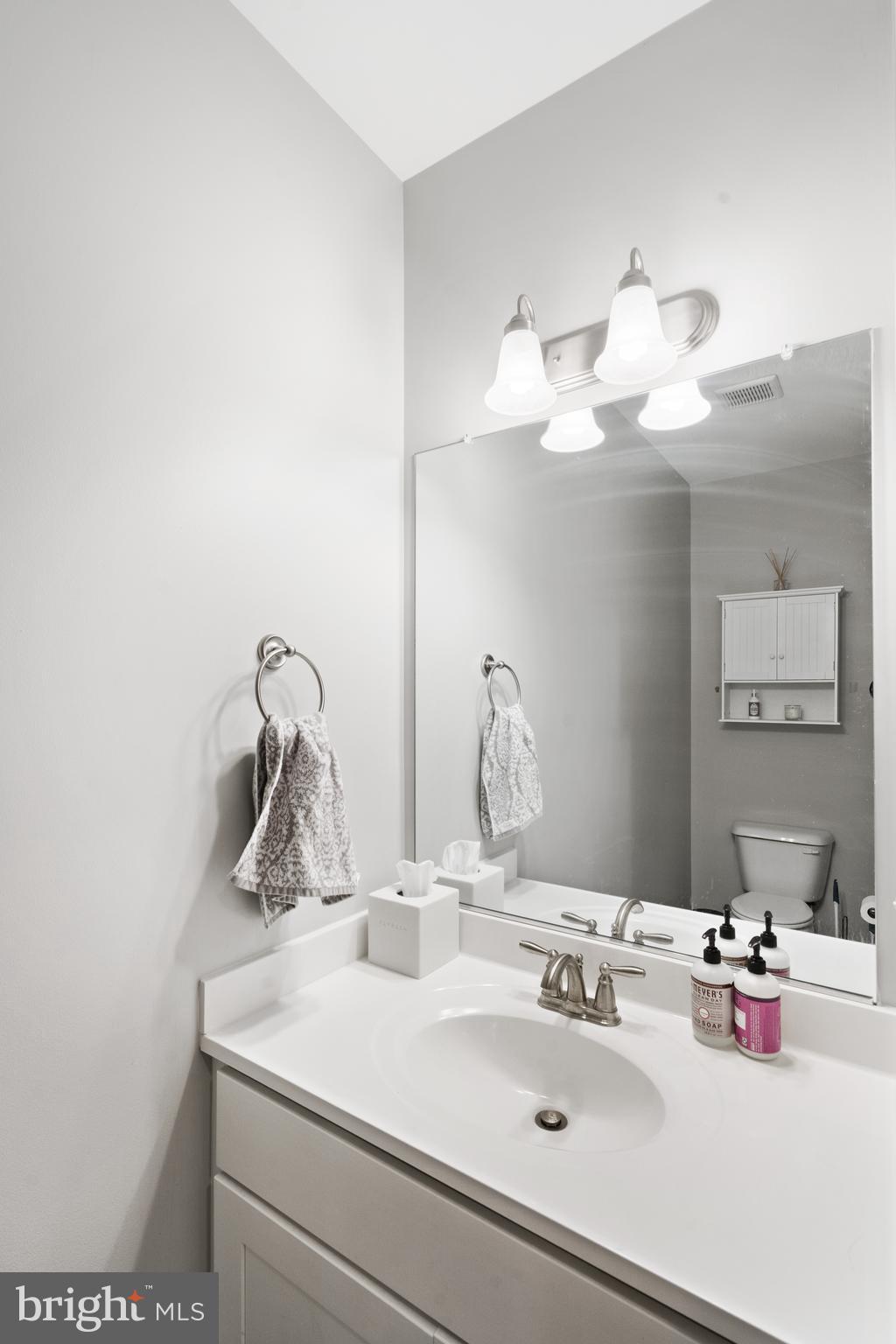 RED HILL - Residential