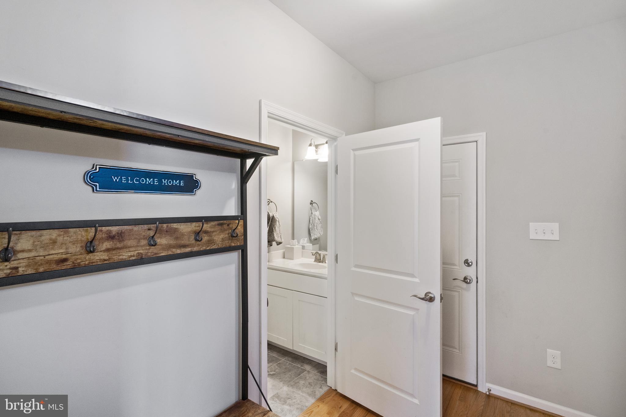 RED HILL - Residential