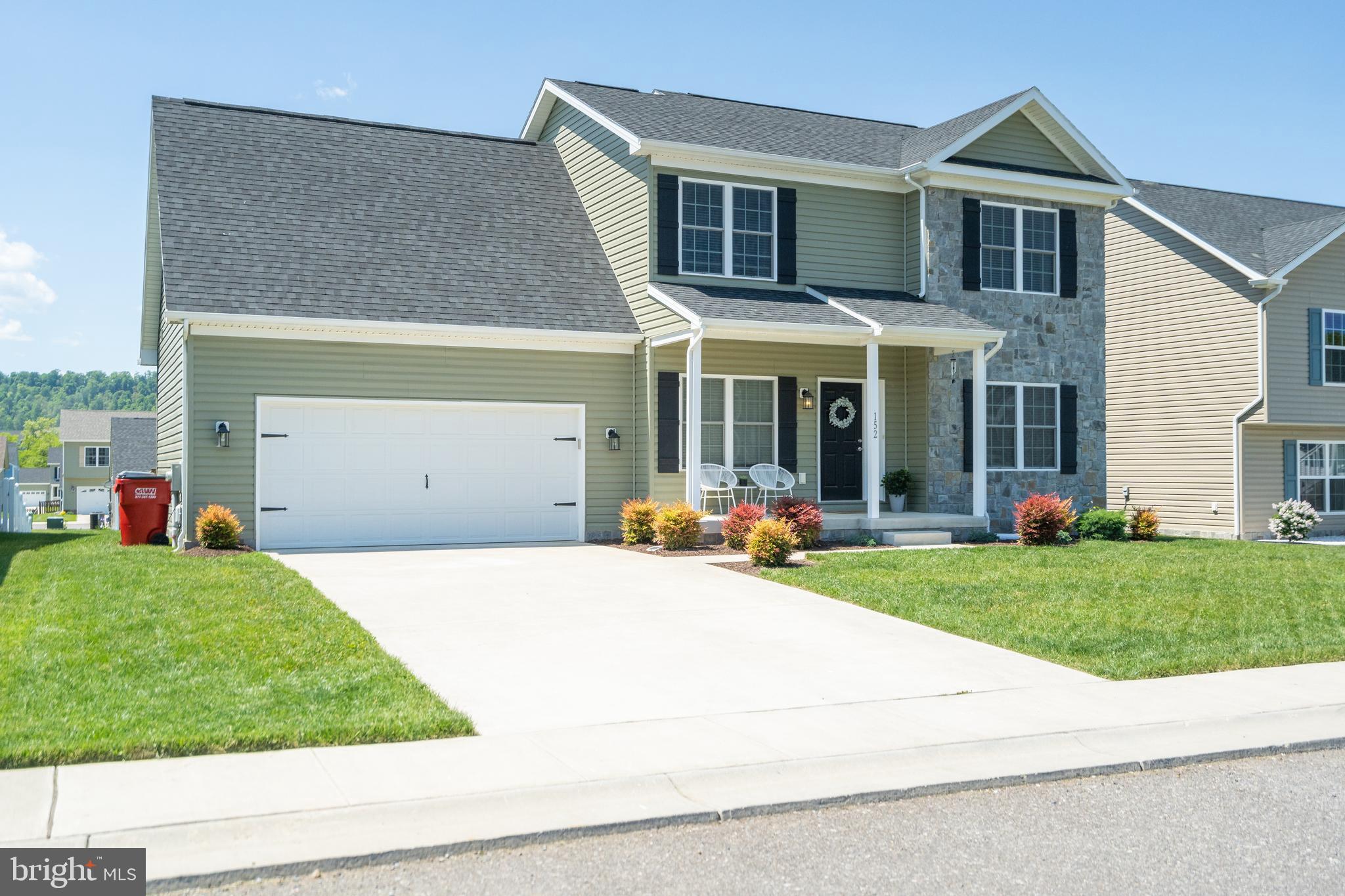 RED HILL - Residential