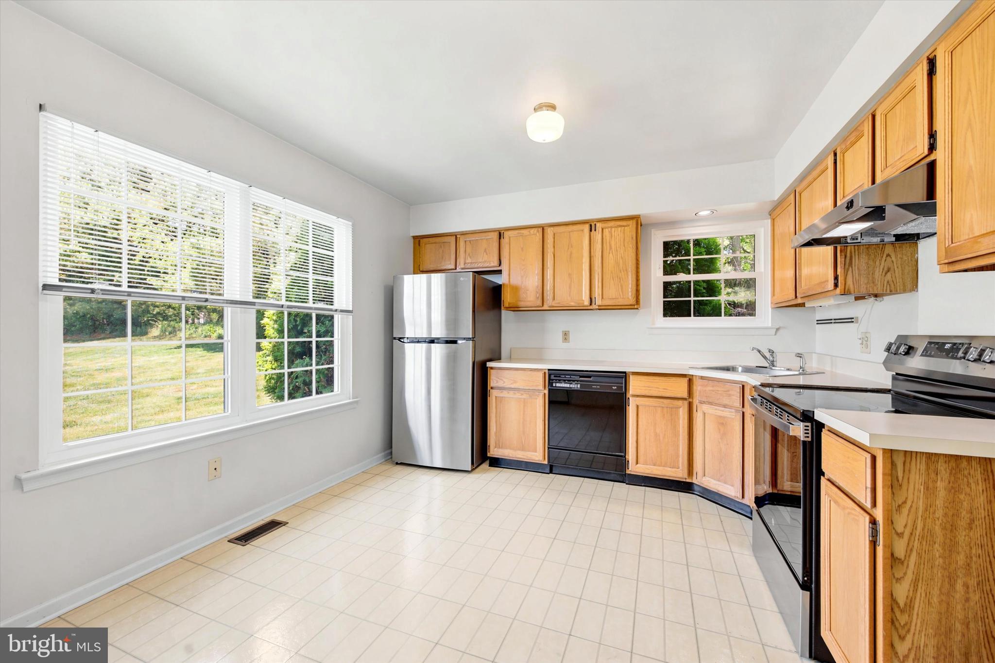 WETHERSFIELD - Residential